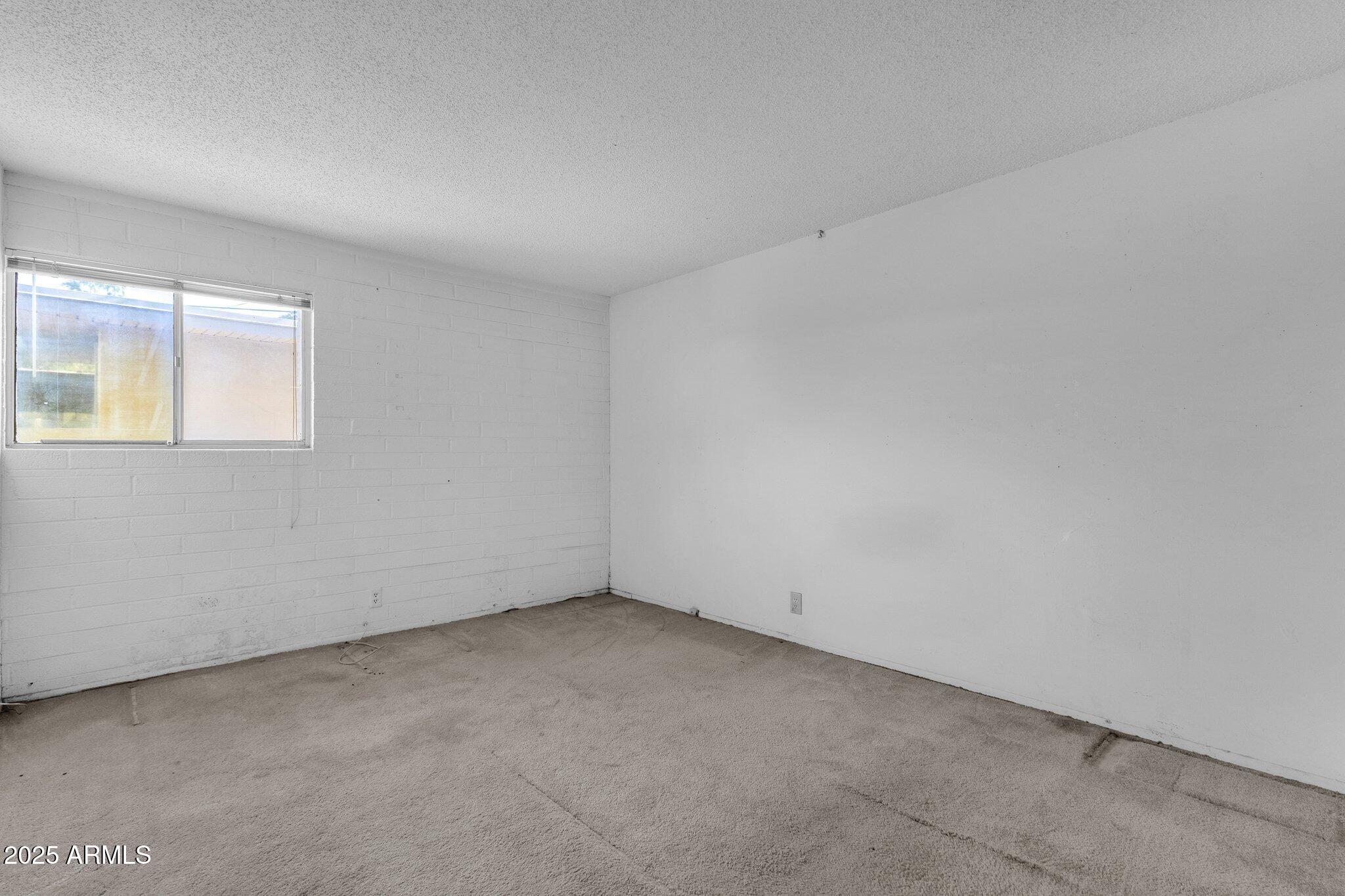 7319 E NORTHLAND Drive 5