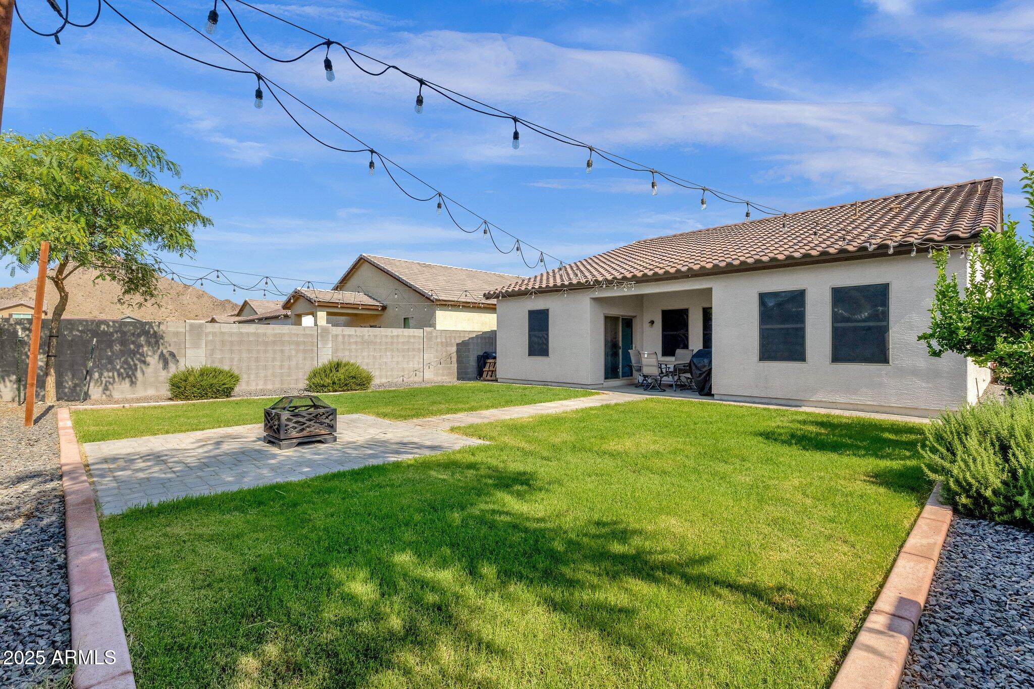 4595 W FOLDWING Drive