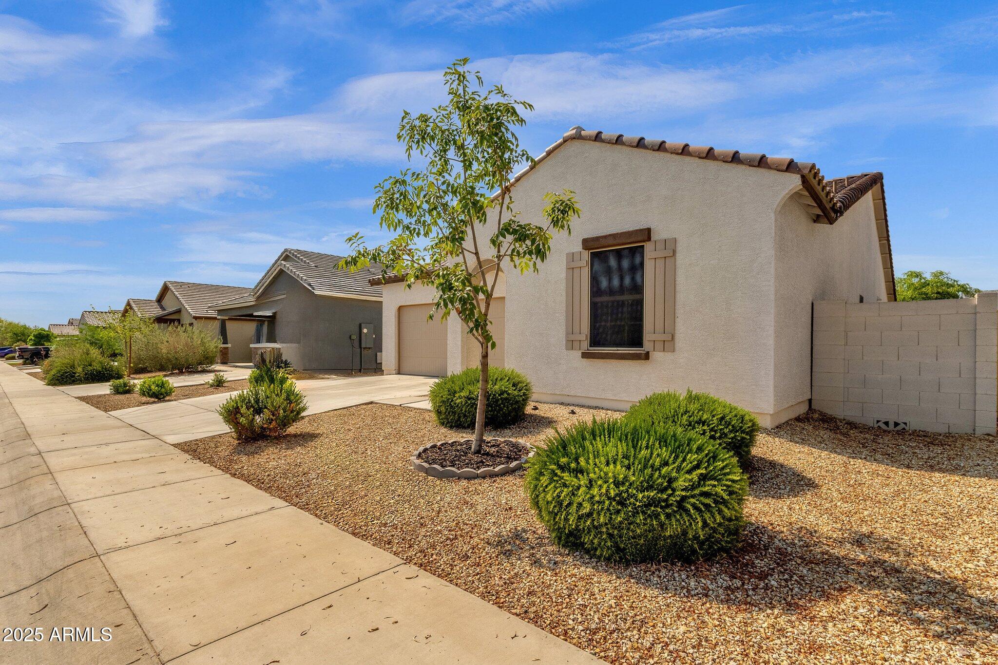 4595 W FOLDWING Drive