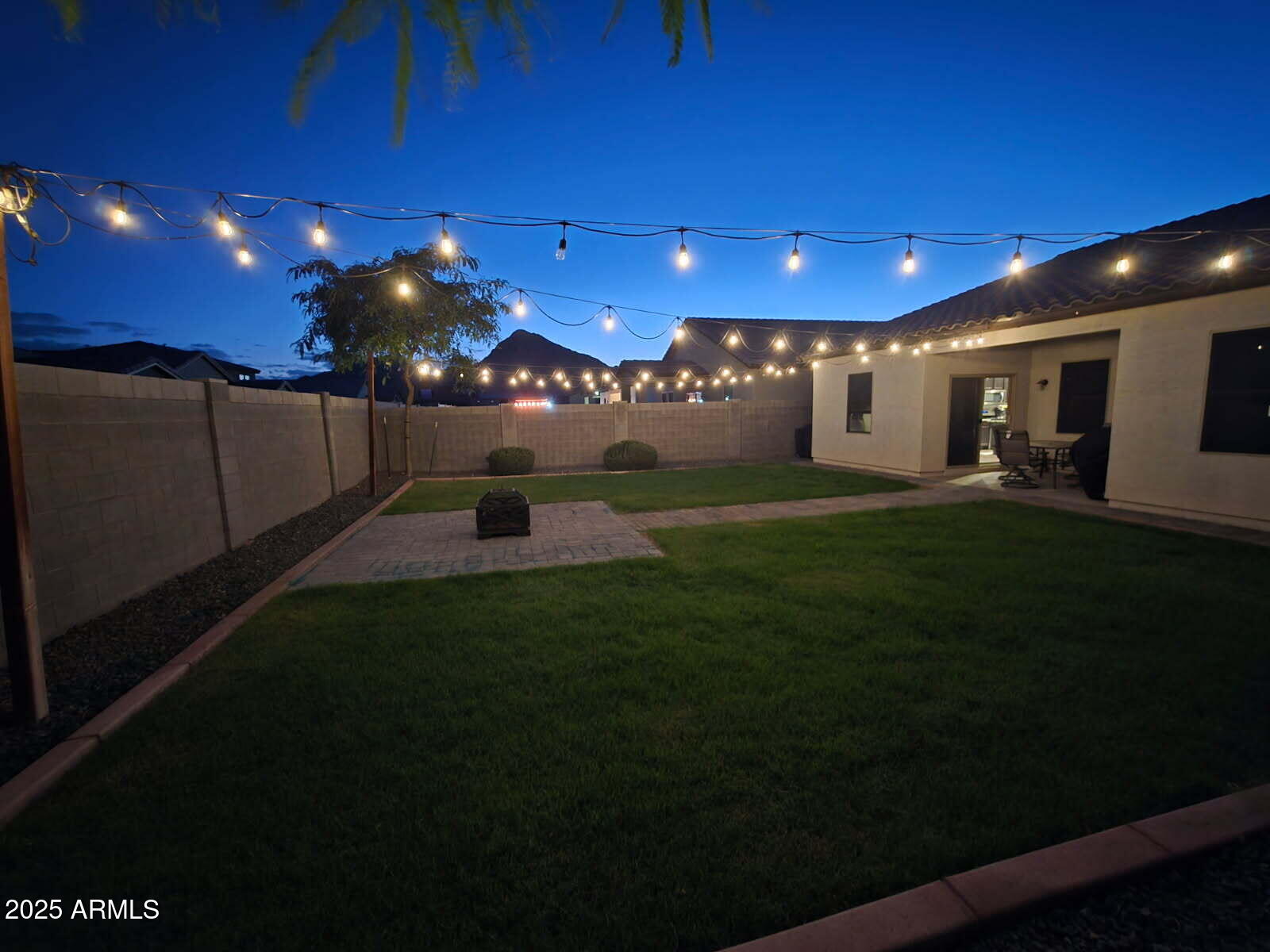 4595 W FOLDWING Drive