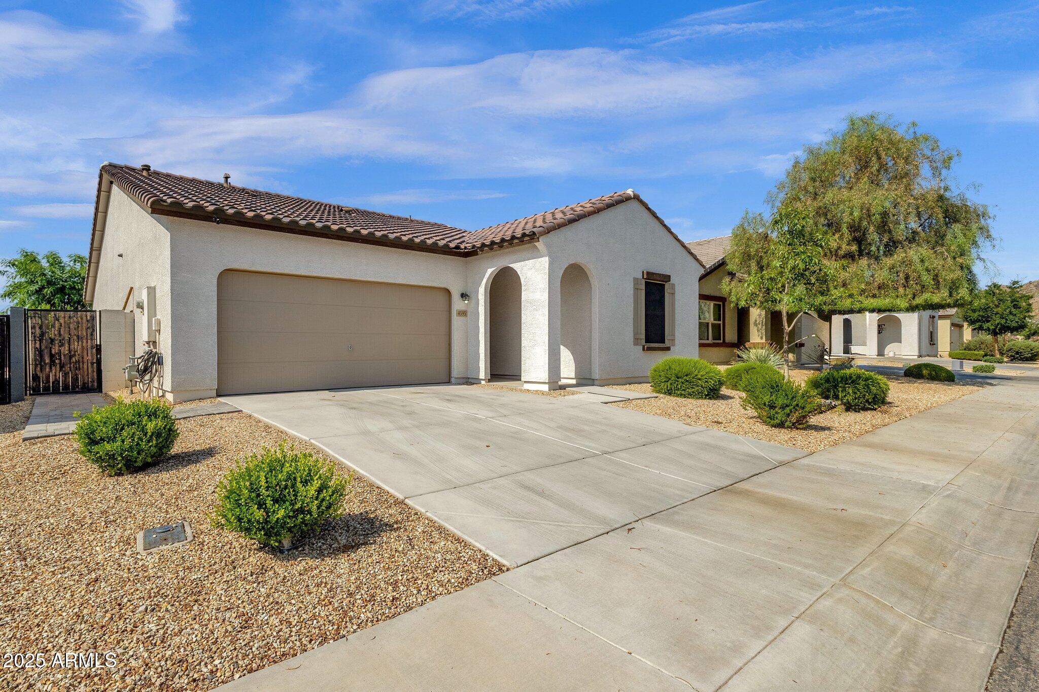 4595 W FOLDWING Drive