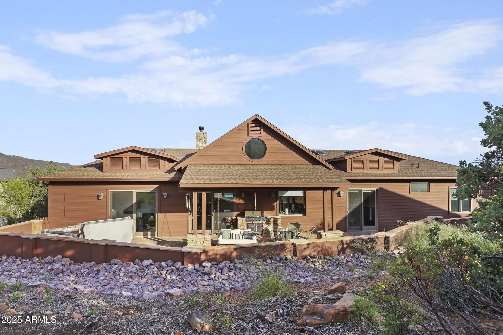4562 N DREAM CATCHER Way