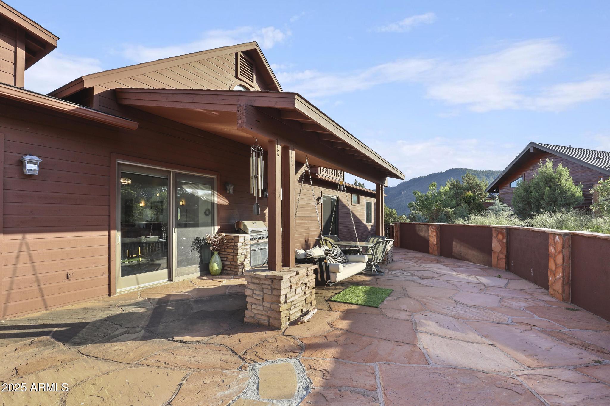 4562 N DREAM CATCHER Way