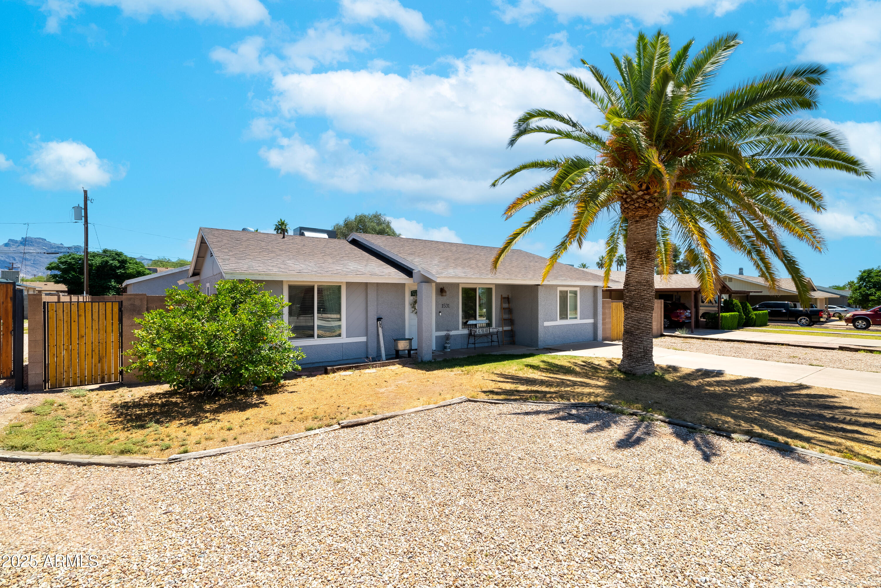 1531 S PADRE Road