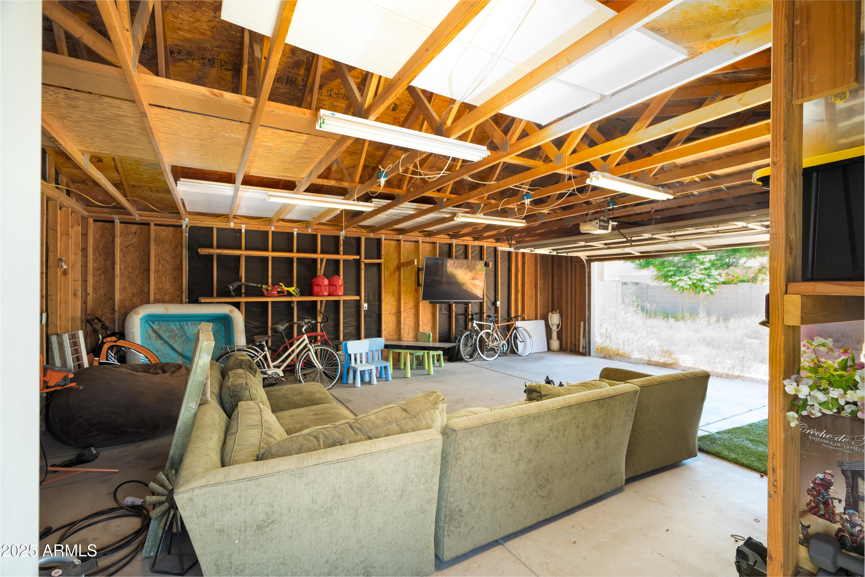 1531 S PADRE Road