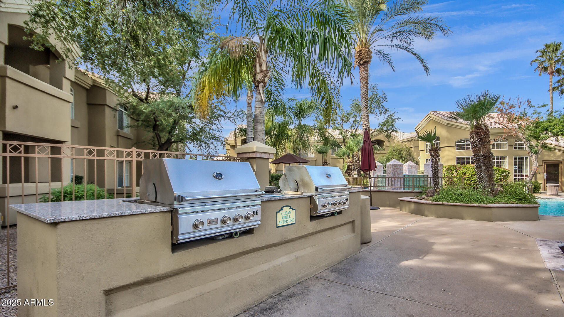 5335 E SHEA Boulevard 1094