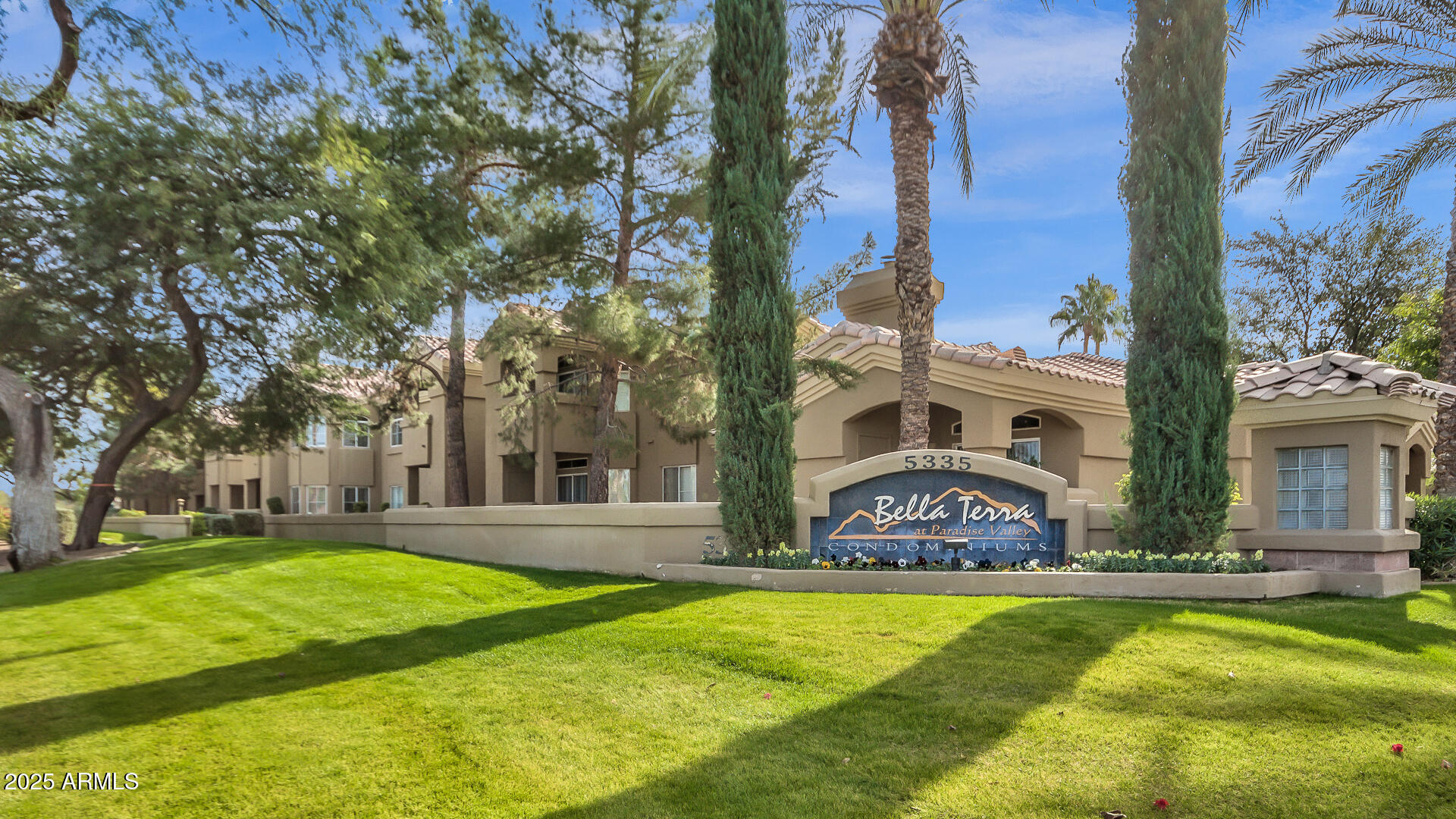 5335 E SHEA Boulevard 1094