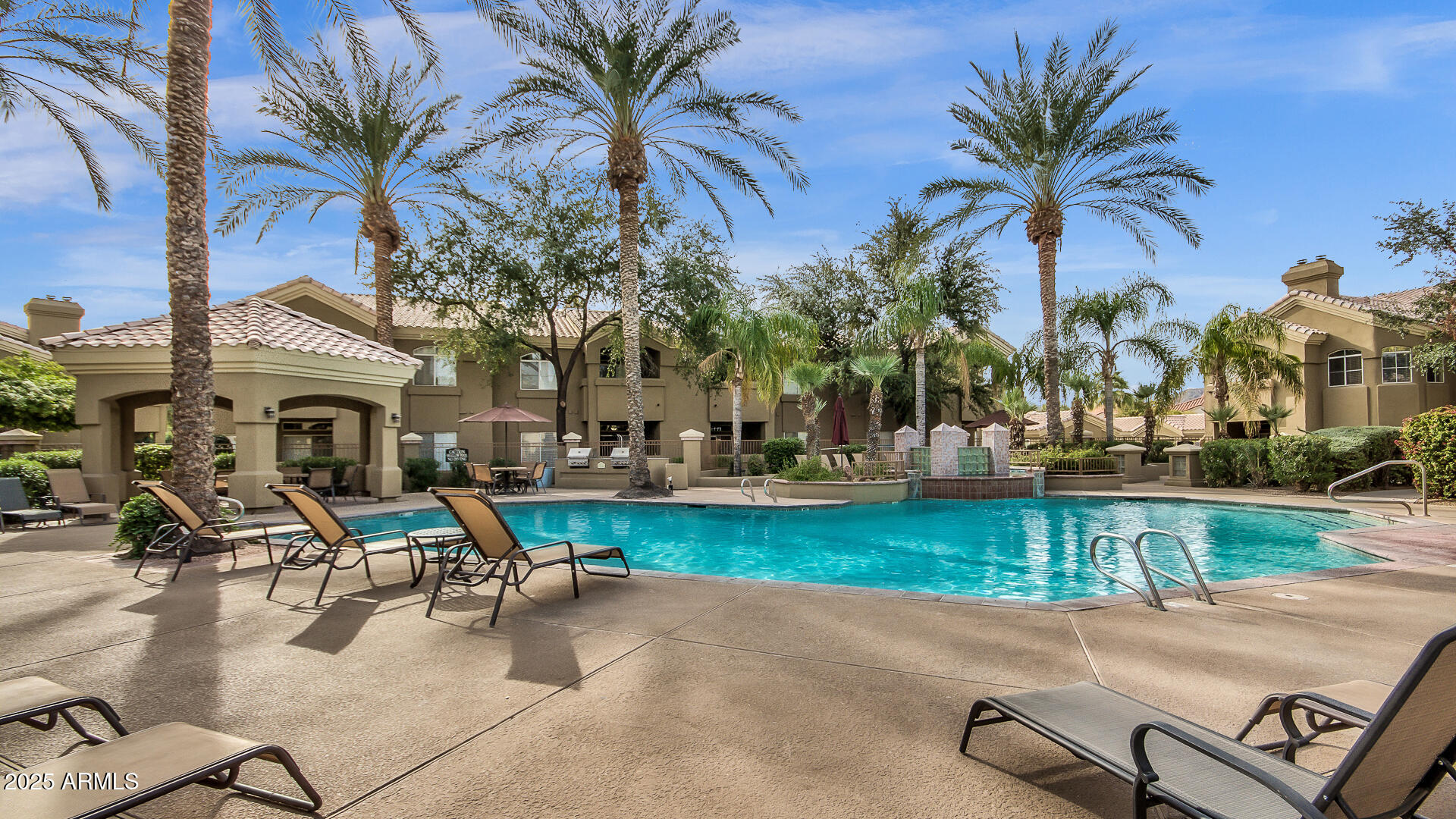 5335 E SHEA Boulevard 1094