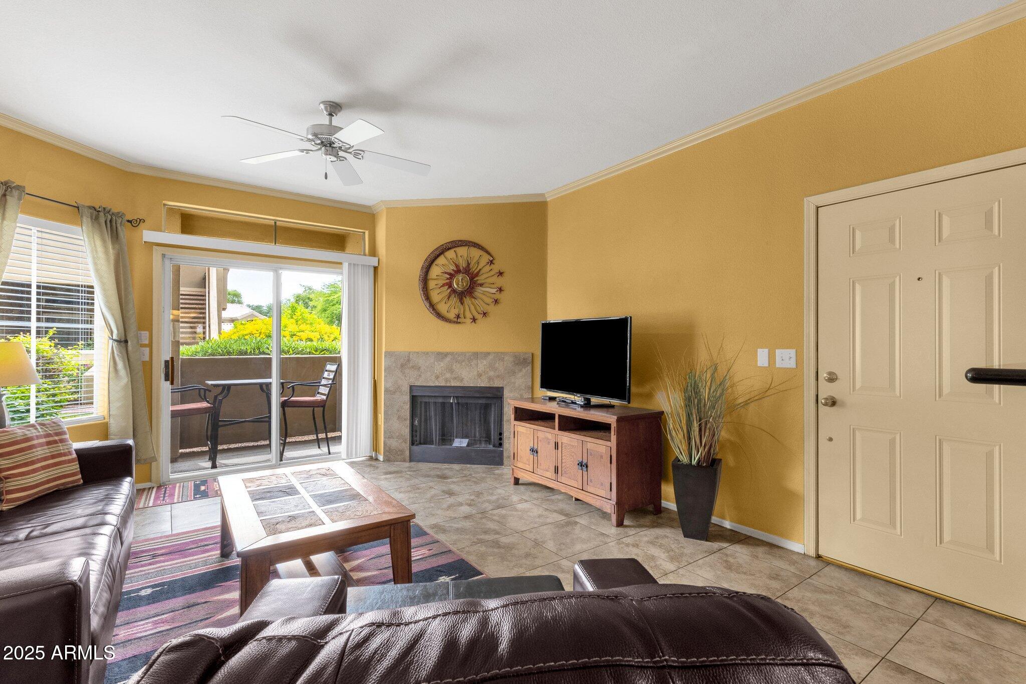 5335 E SHEA Boulevard 1094