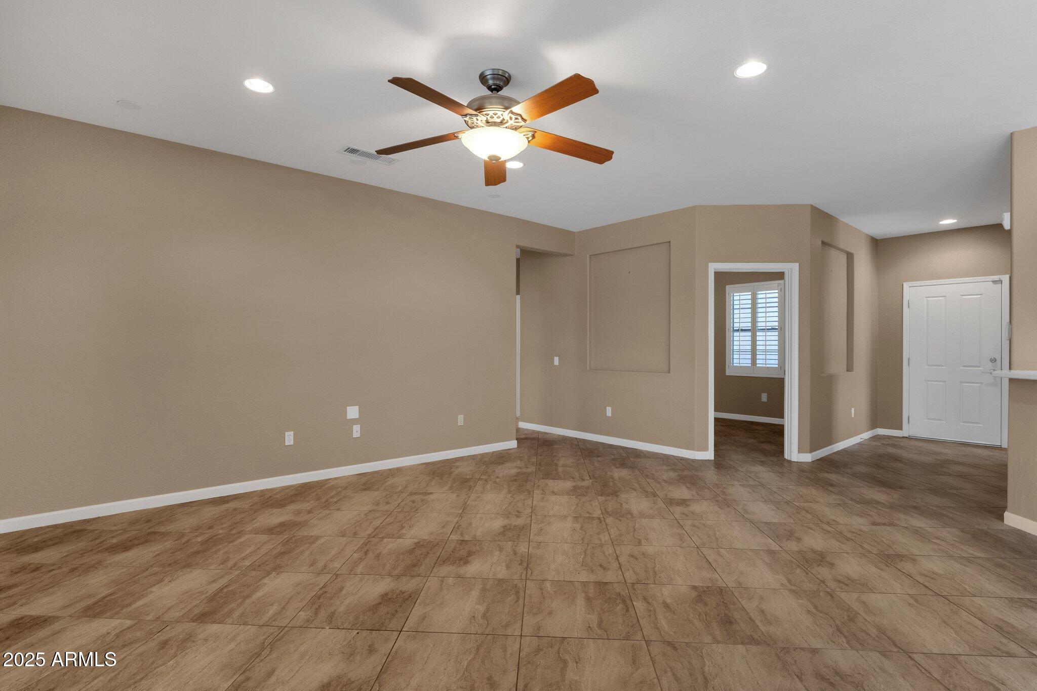 16525 W TRANQUILITY Lane