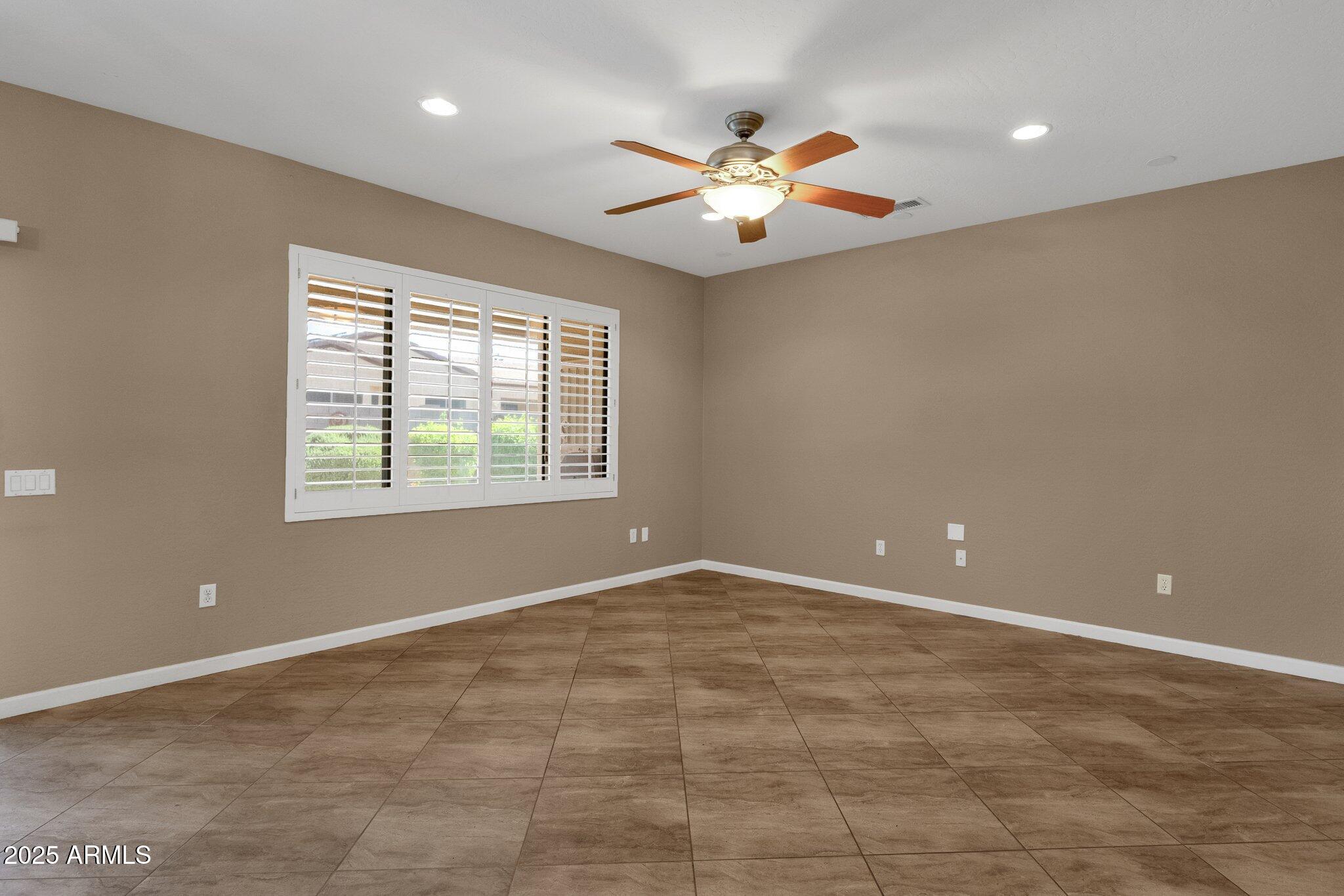 16525 W TRANQUILITY Lane