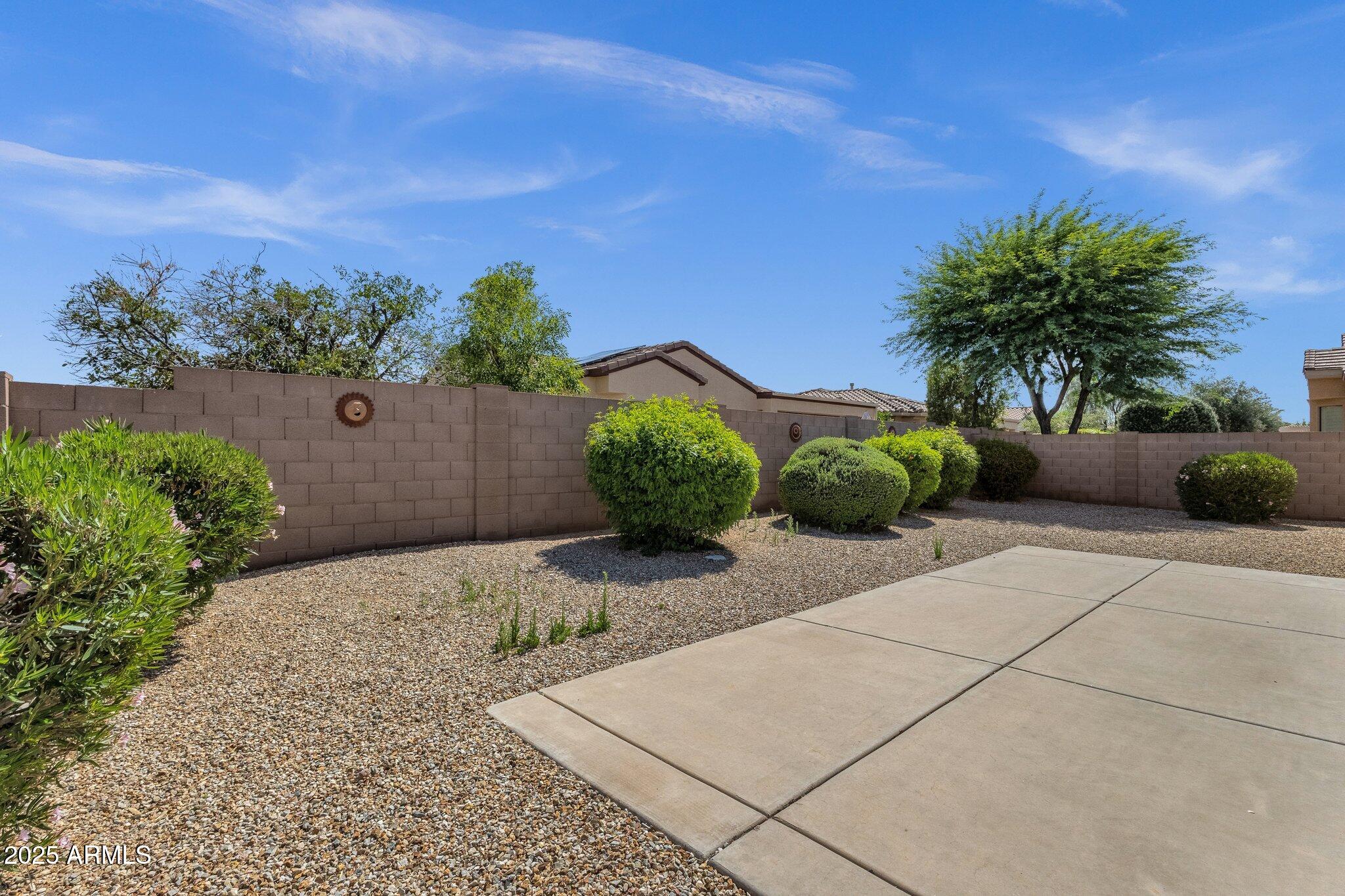 16525 W TRANQUILITY Lane