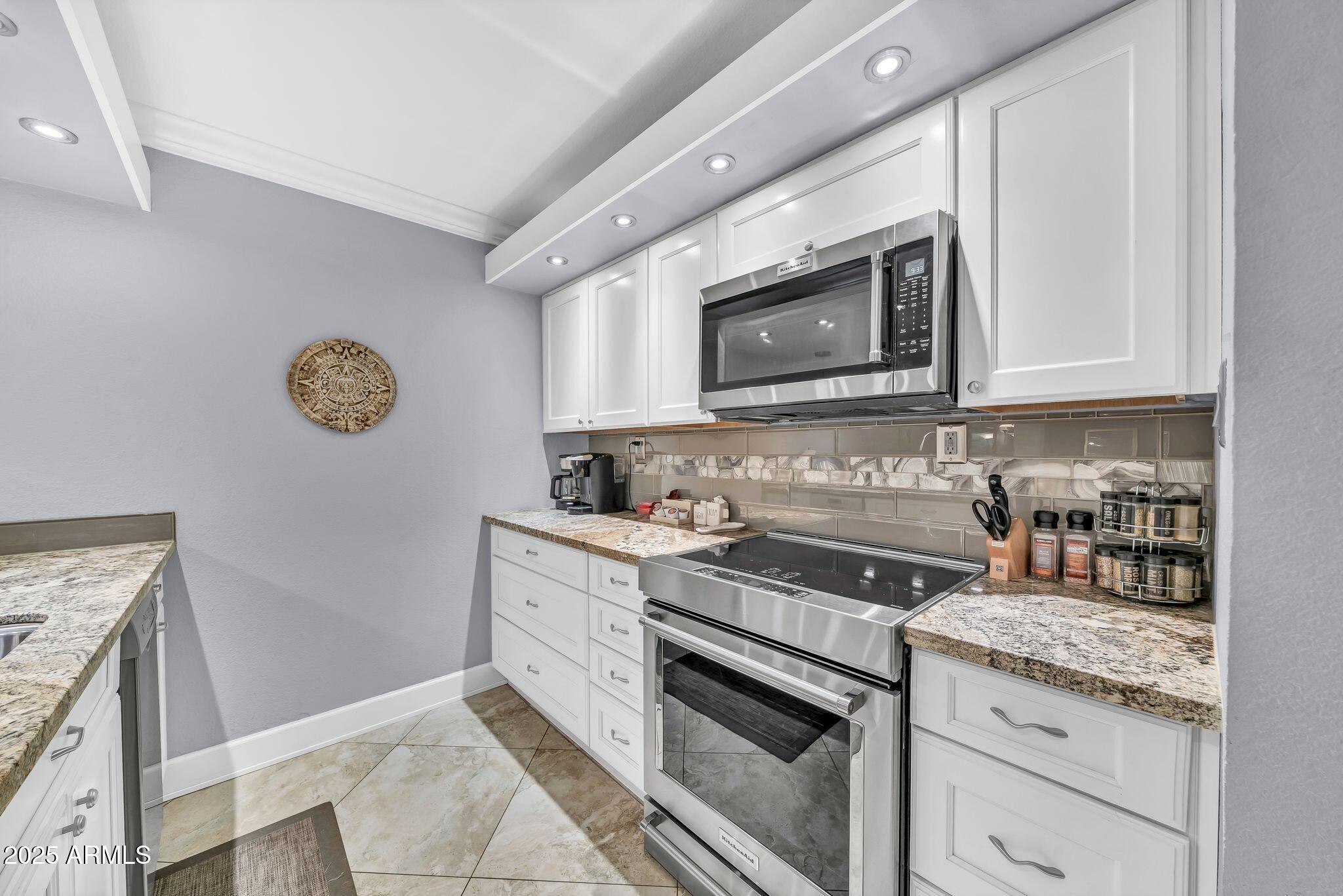 7625 E CAMELBACK Road B138