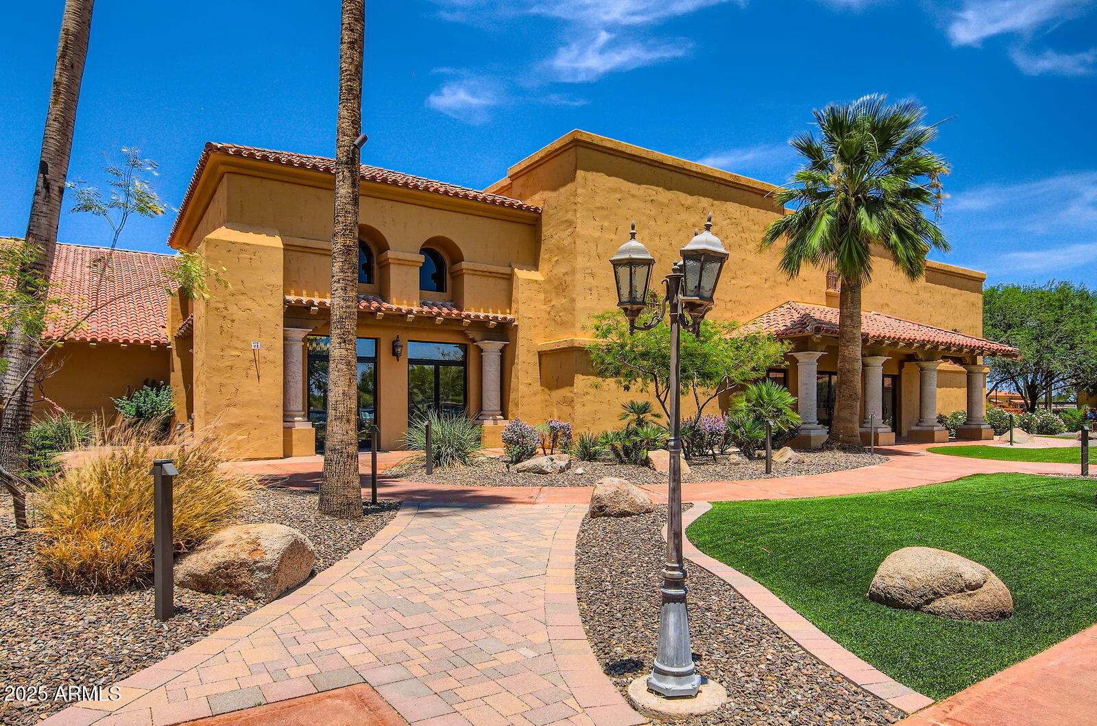 16729 W ALVARADO Drive
