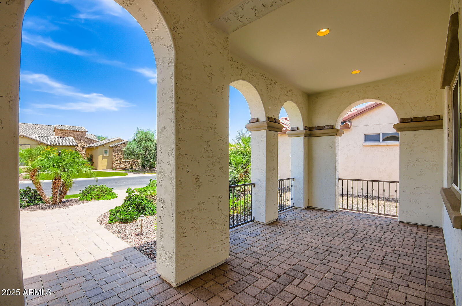 16729 W ALVARADO Drive