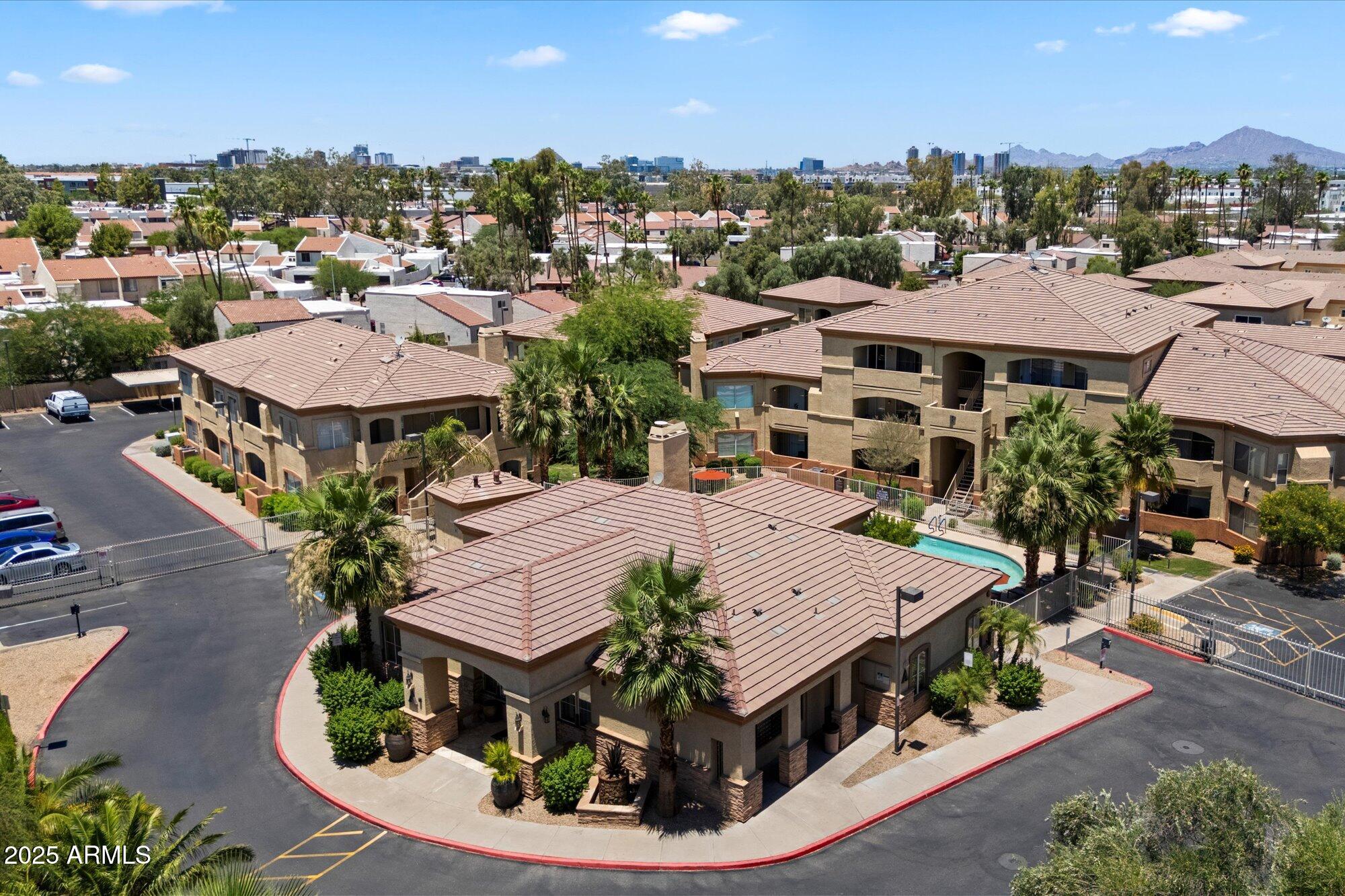 2134 E BROADWAY Road 2031
