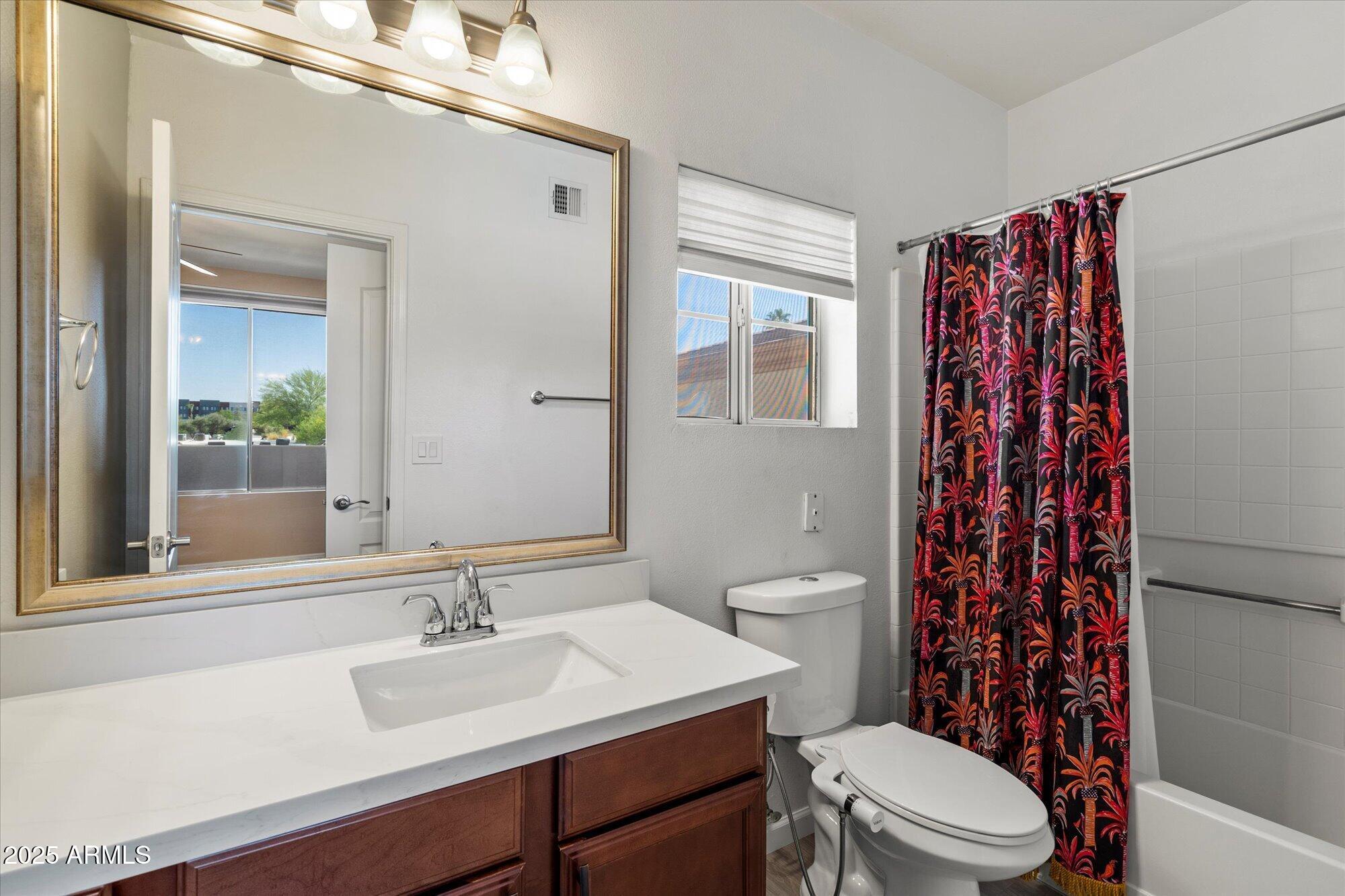 2134 E BROADWAY Road 2031