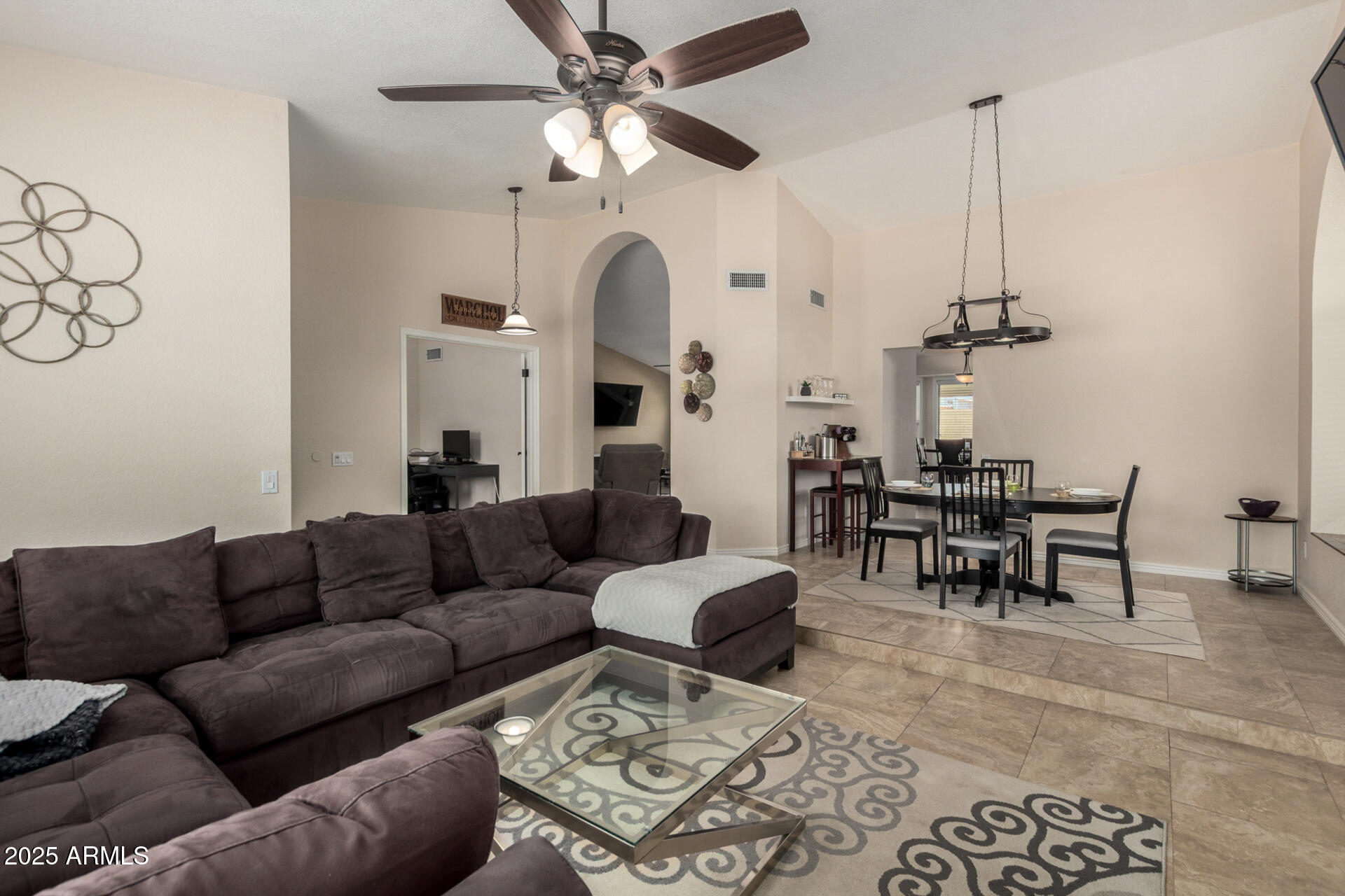 1630 W CALLE DEL NORTE