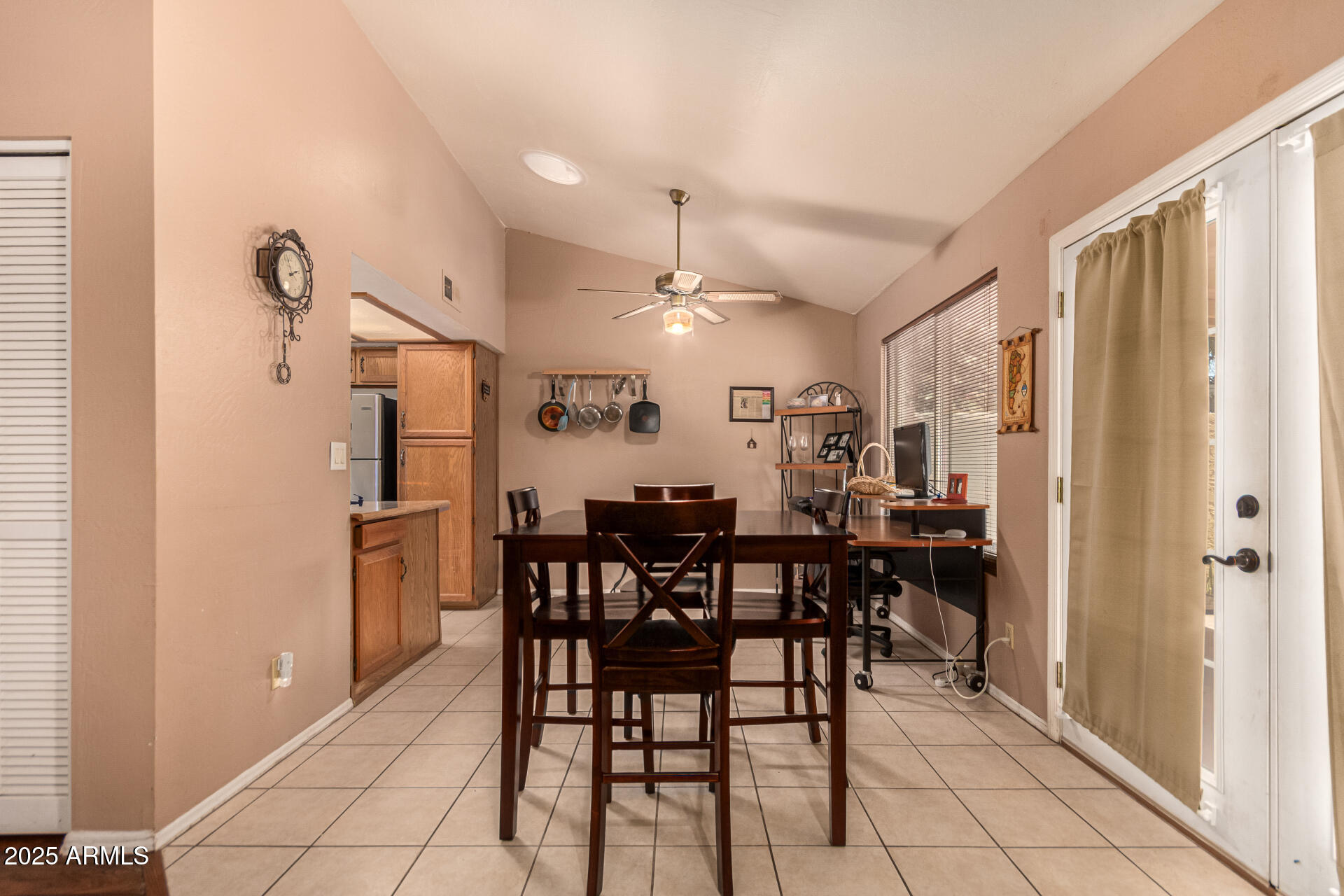 1382 N TAMARISK Drive