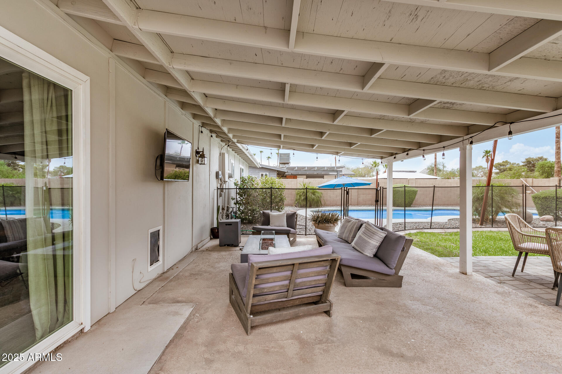 3308 E Charter Oak Road