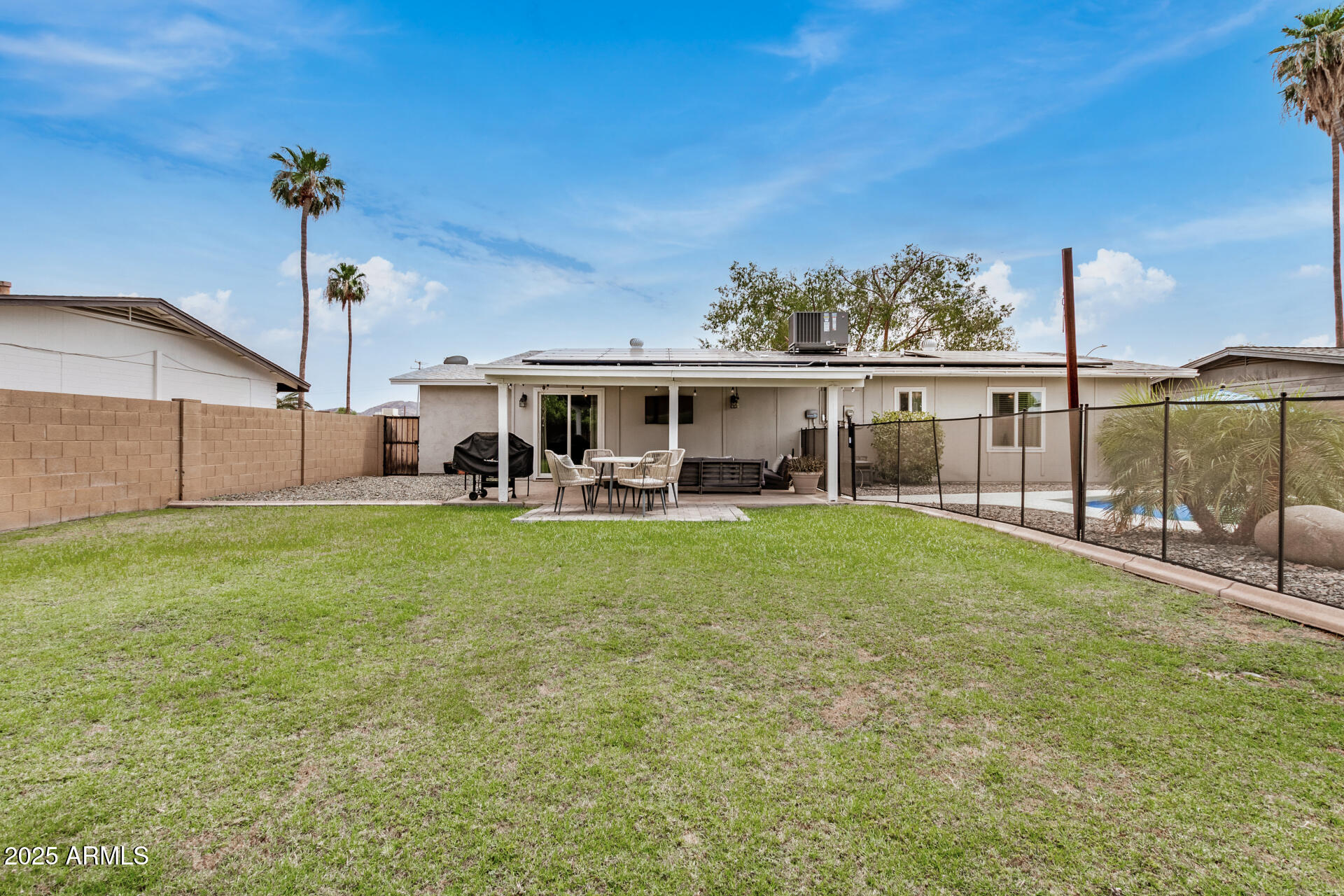 3308 E Charter Oak Road