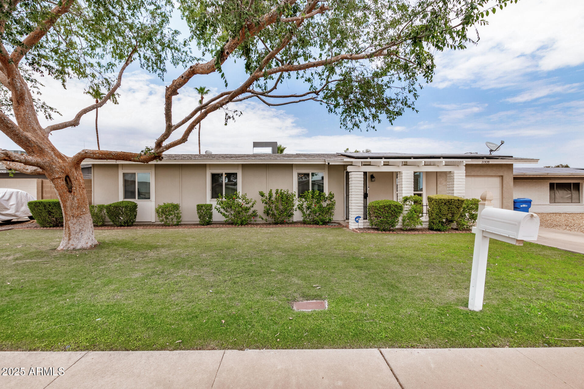 3308 E Charter Oak Road