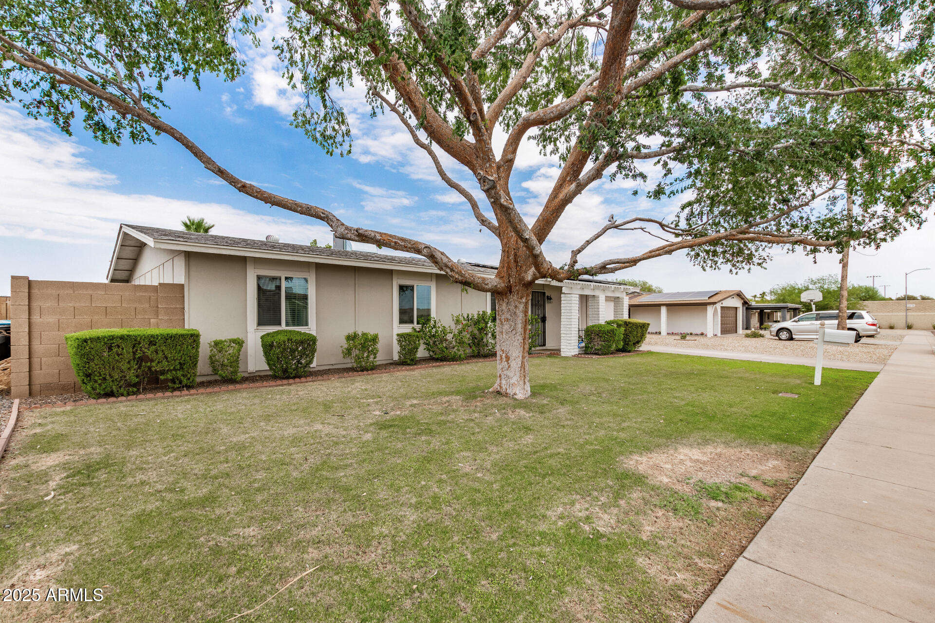3308 E Charter Oak Road