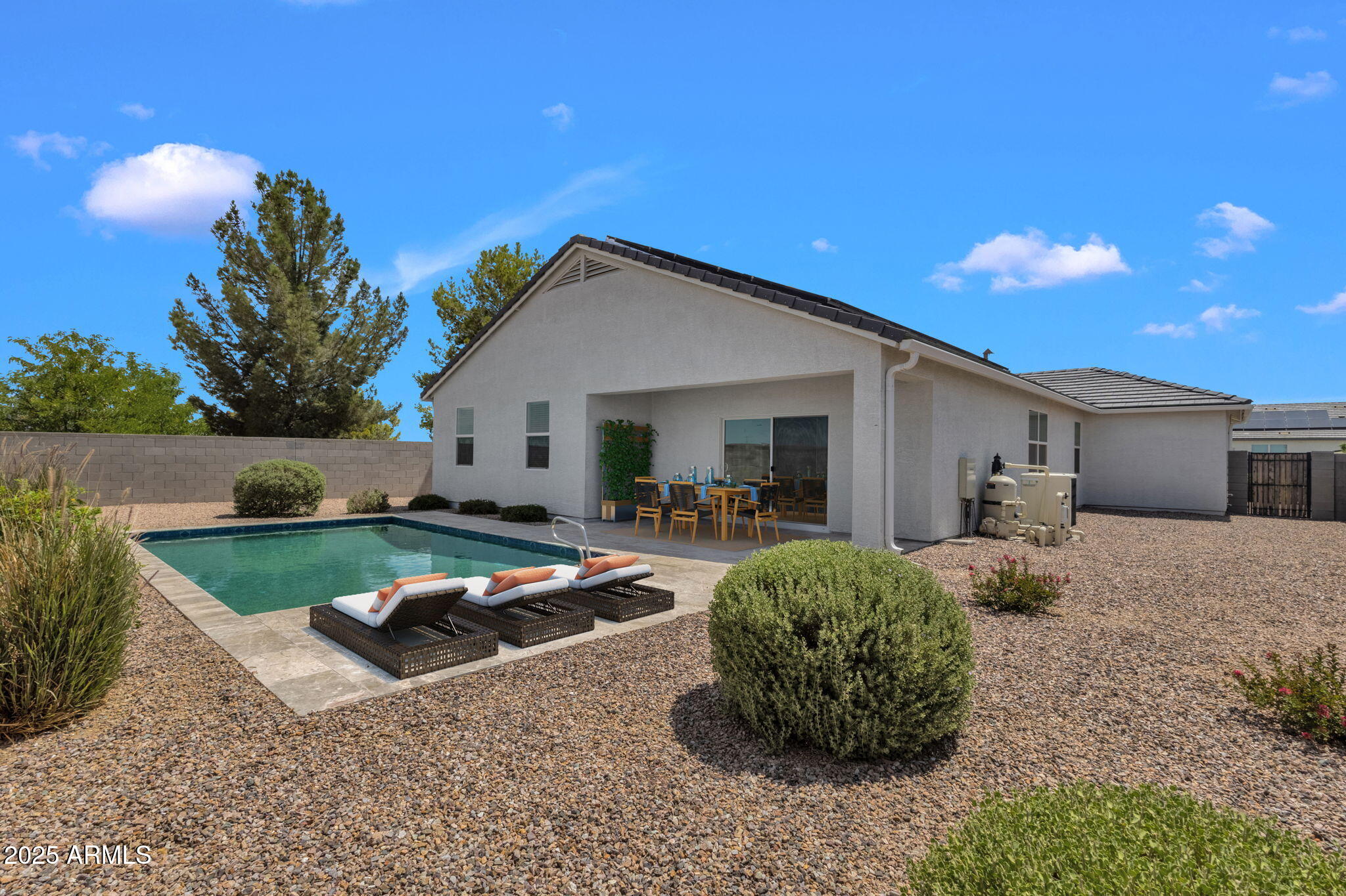 24714 N ALFALFA Drive