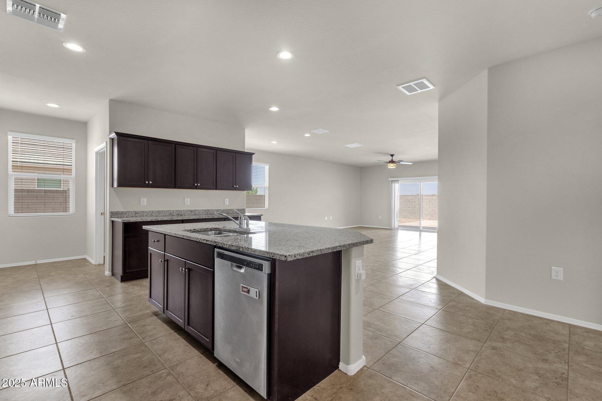 24714 N ALFALFA Drive