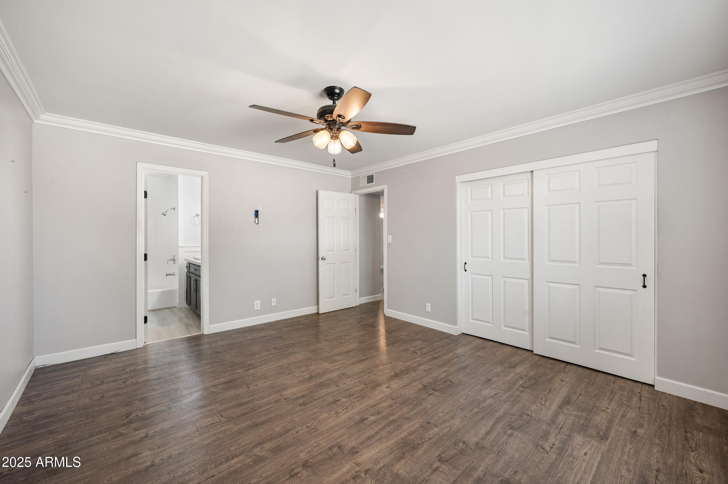 1412 W PALOMINO Drive