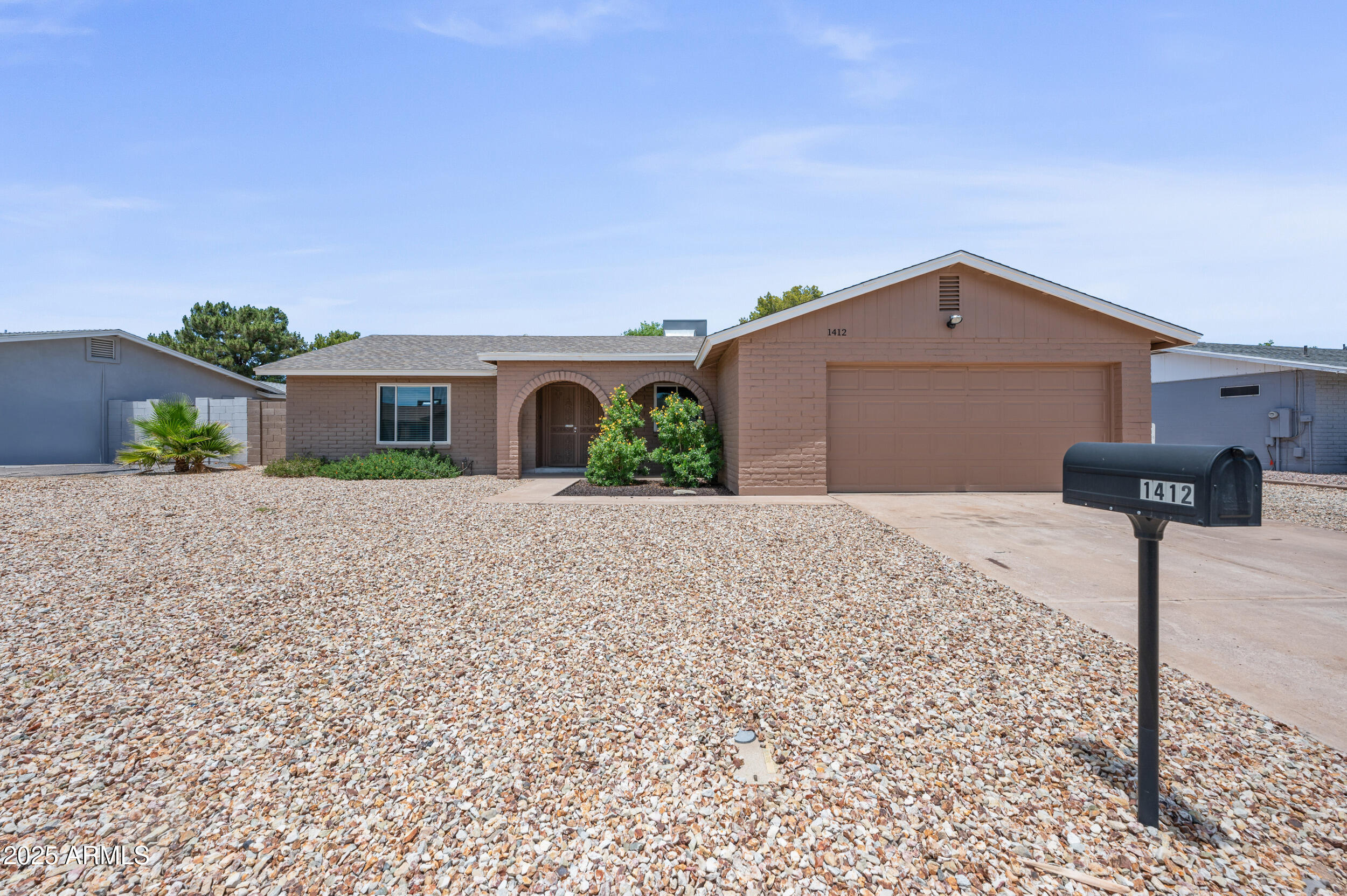 1412 W PALOMINO Drive