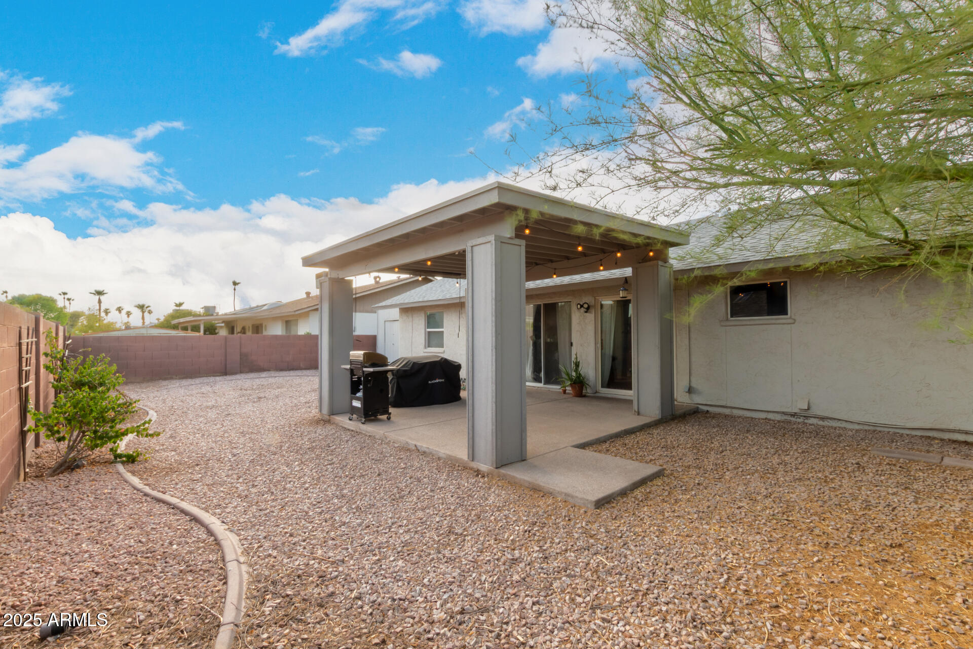 1631 E BELL DE MAR Drive