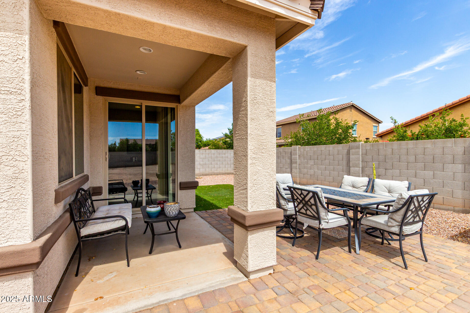 2314 W ALICIA Drive