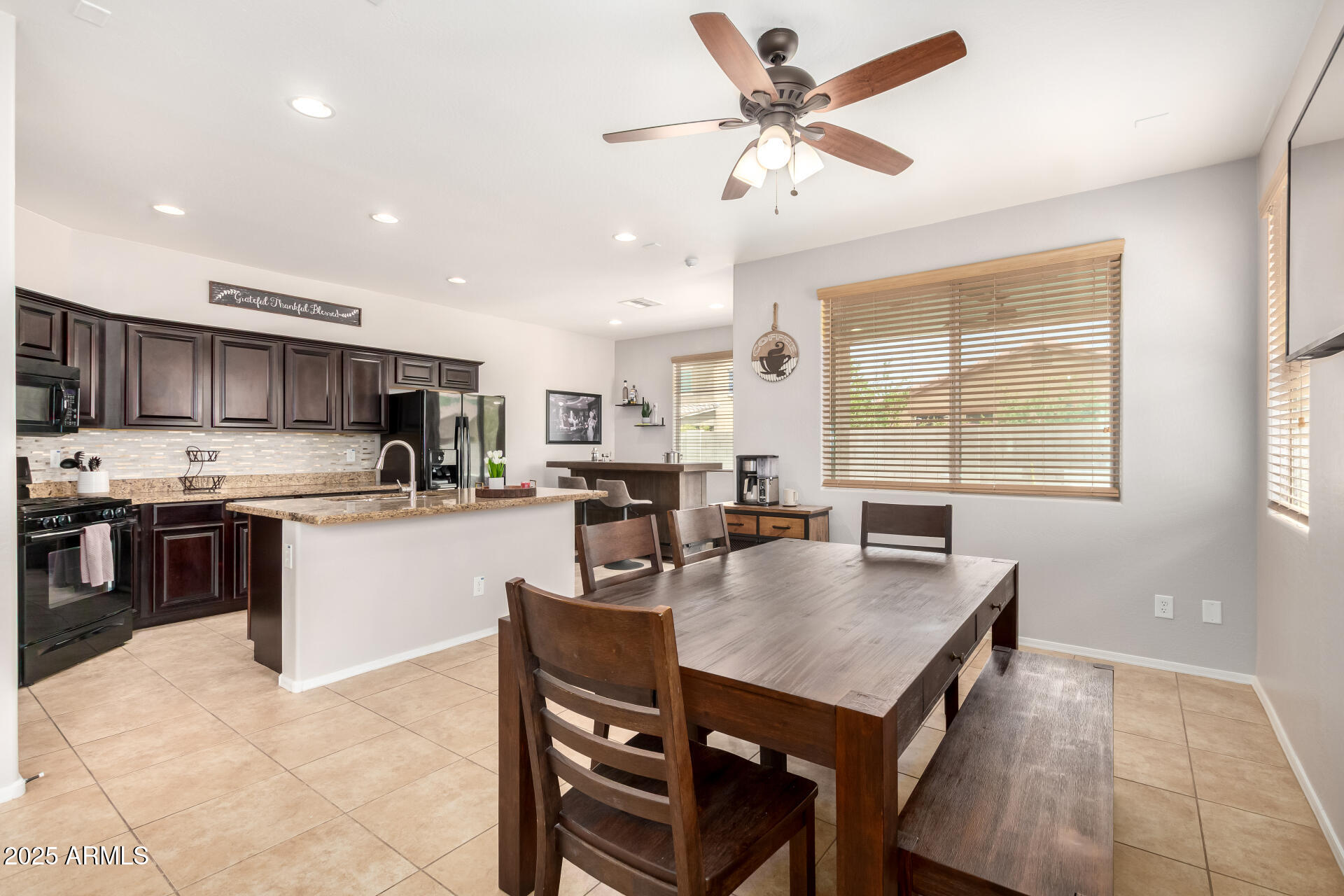 2314 W ALICIA Drive