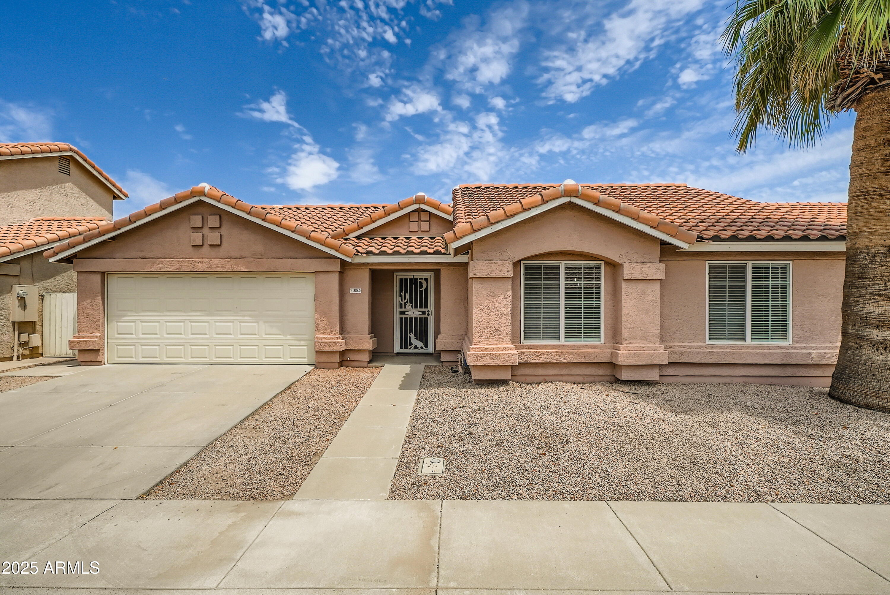 3860 W GOLDEN KEYS Way