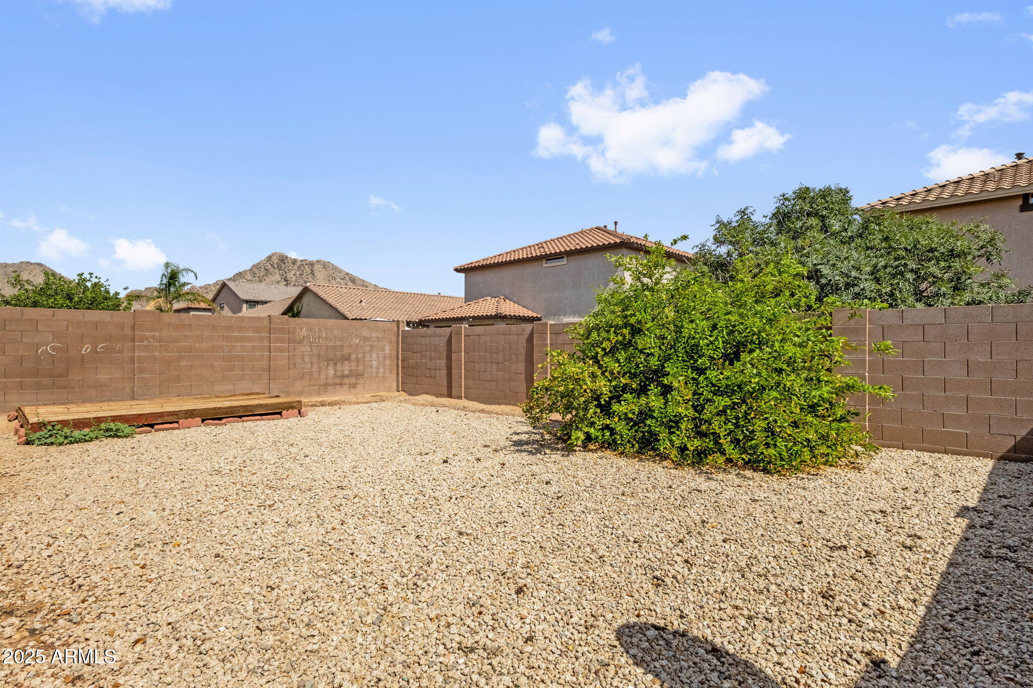 4380 W Crescent Road