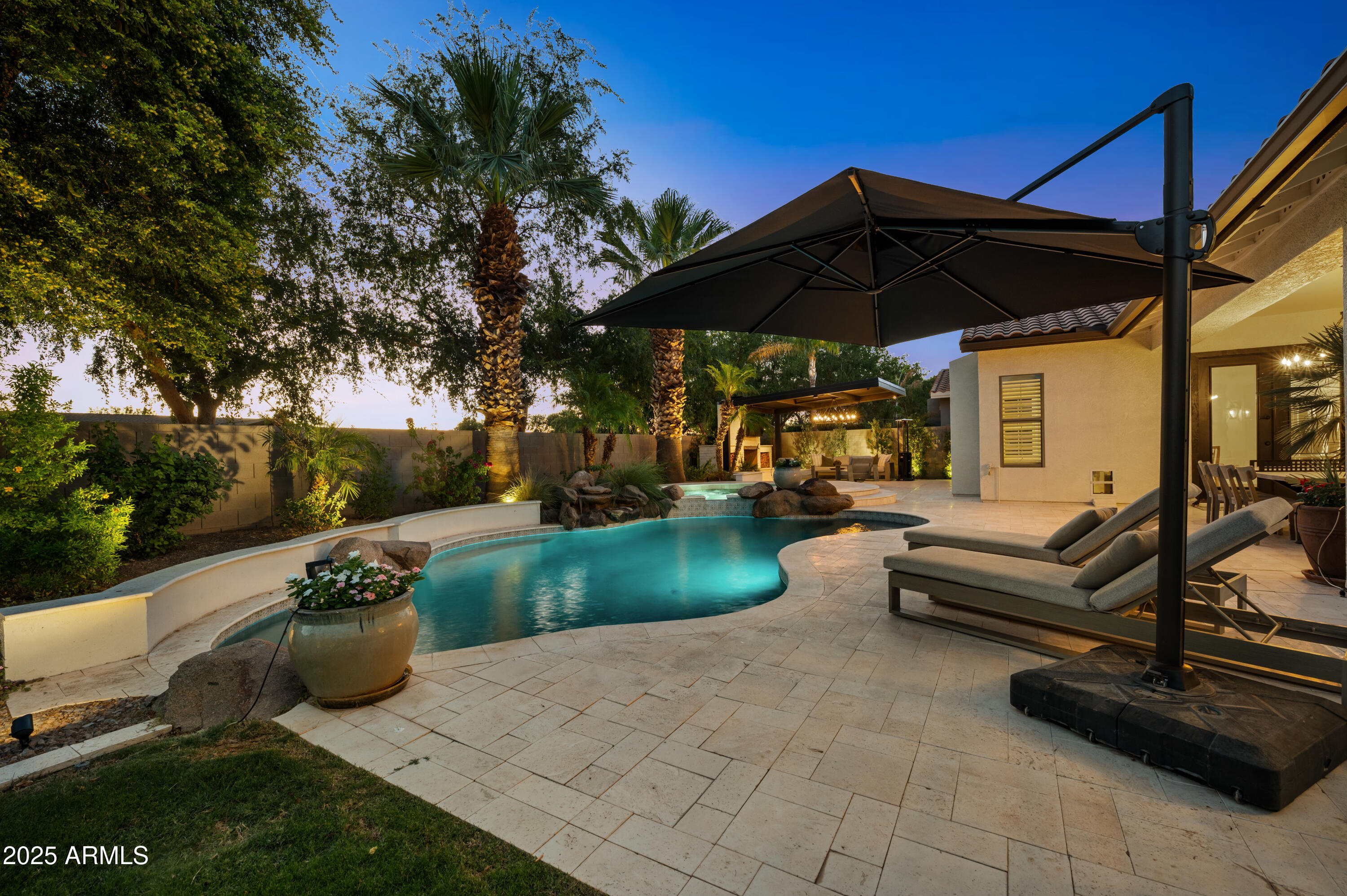 5560 S White Drive