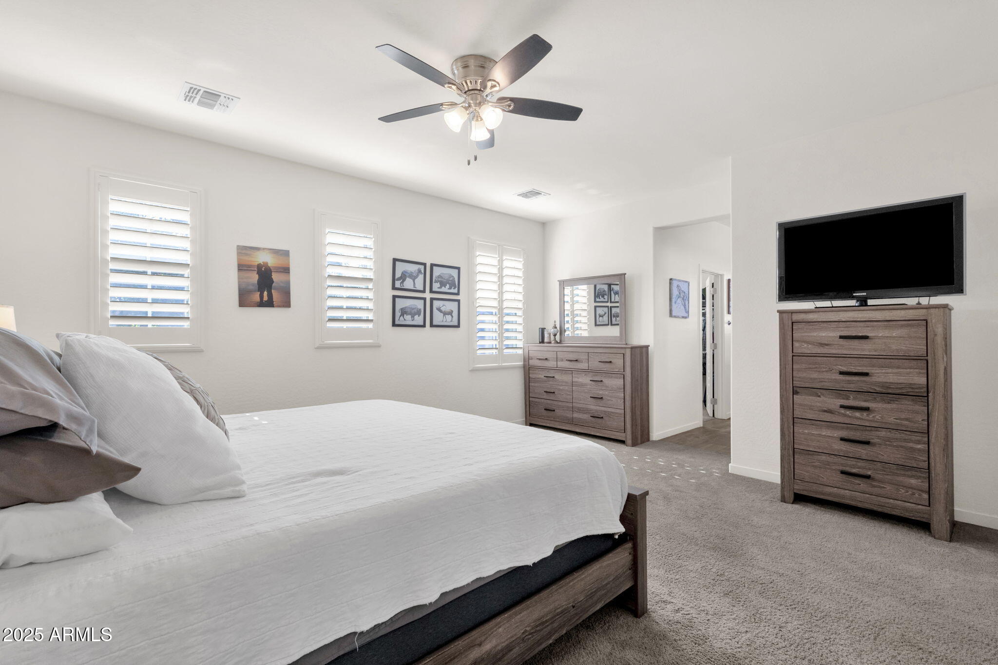 2649 S VALLE VERDE