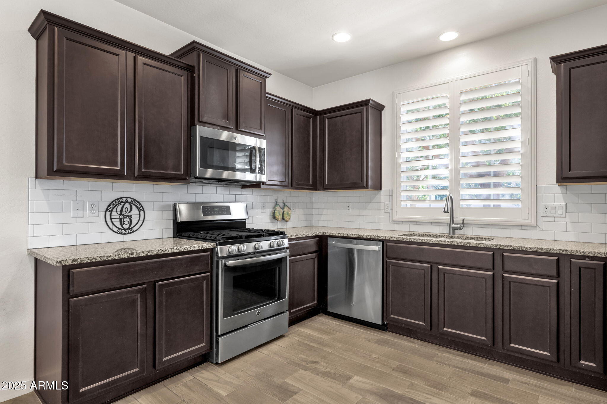 2649 S VALLE VERDE