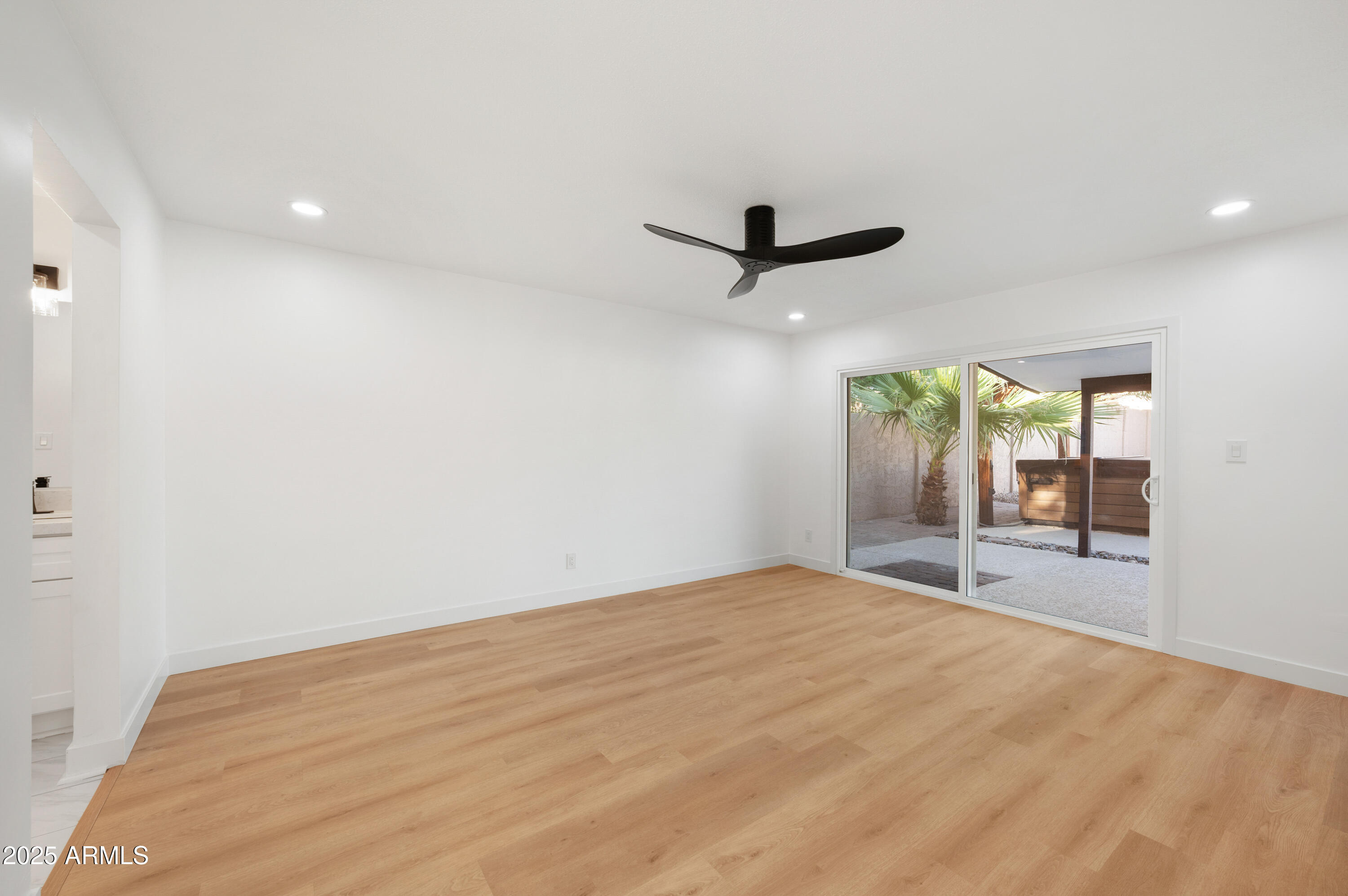14243 N 6TH Place