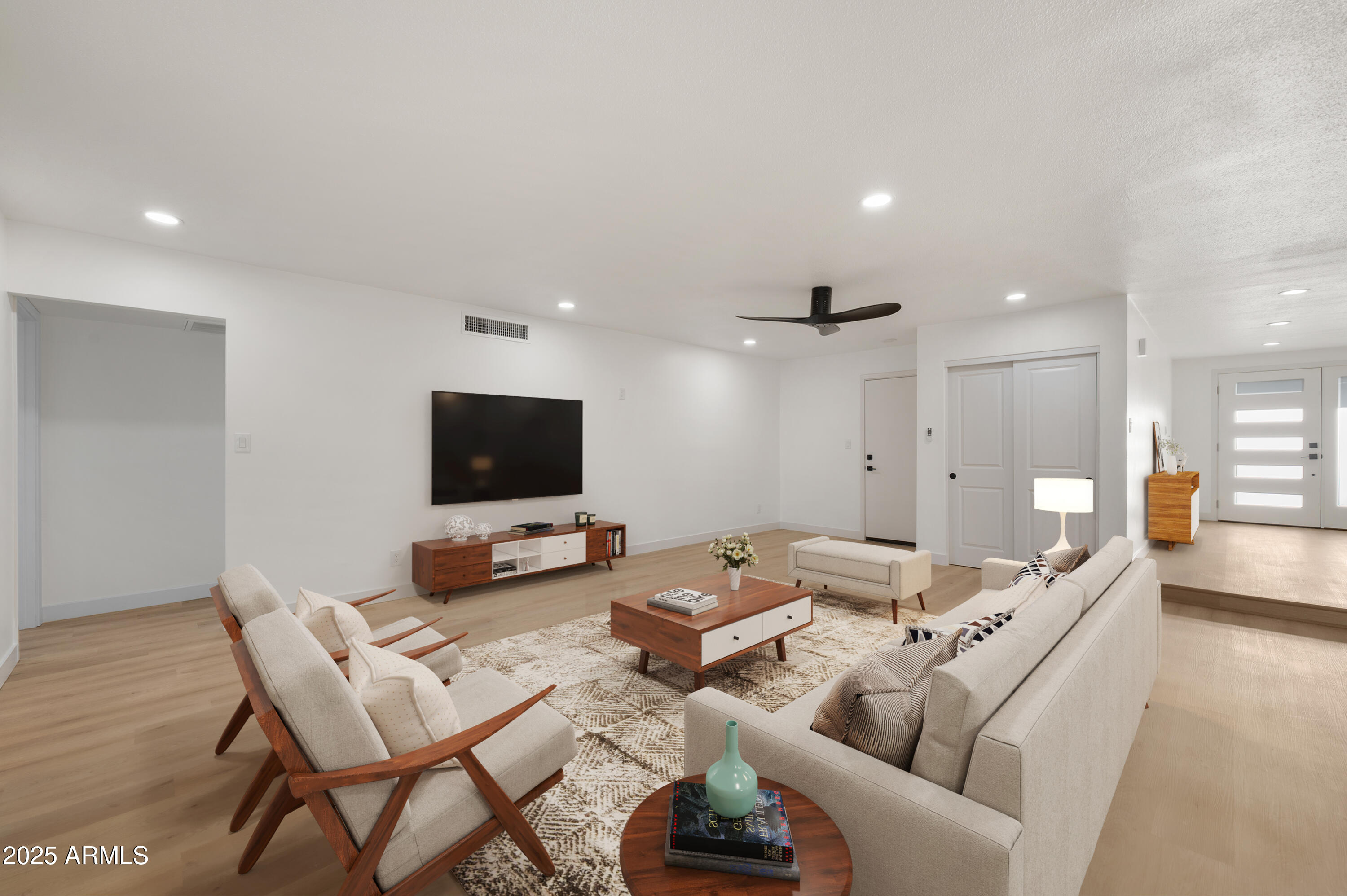 14243 N 6TH Place