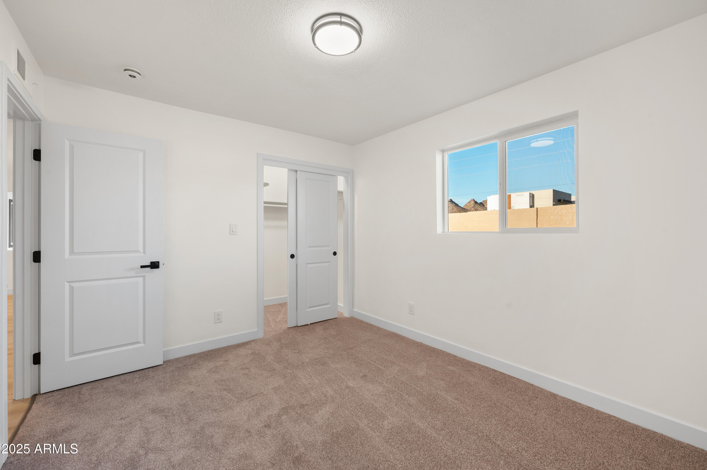 14243 N 6TH Place