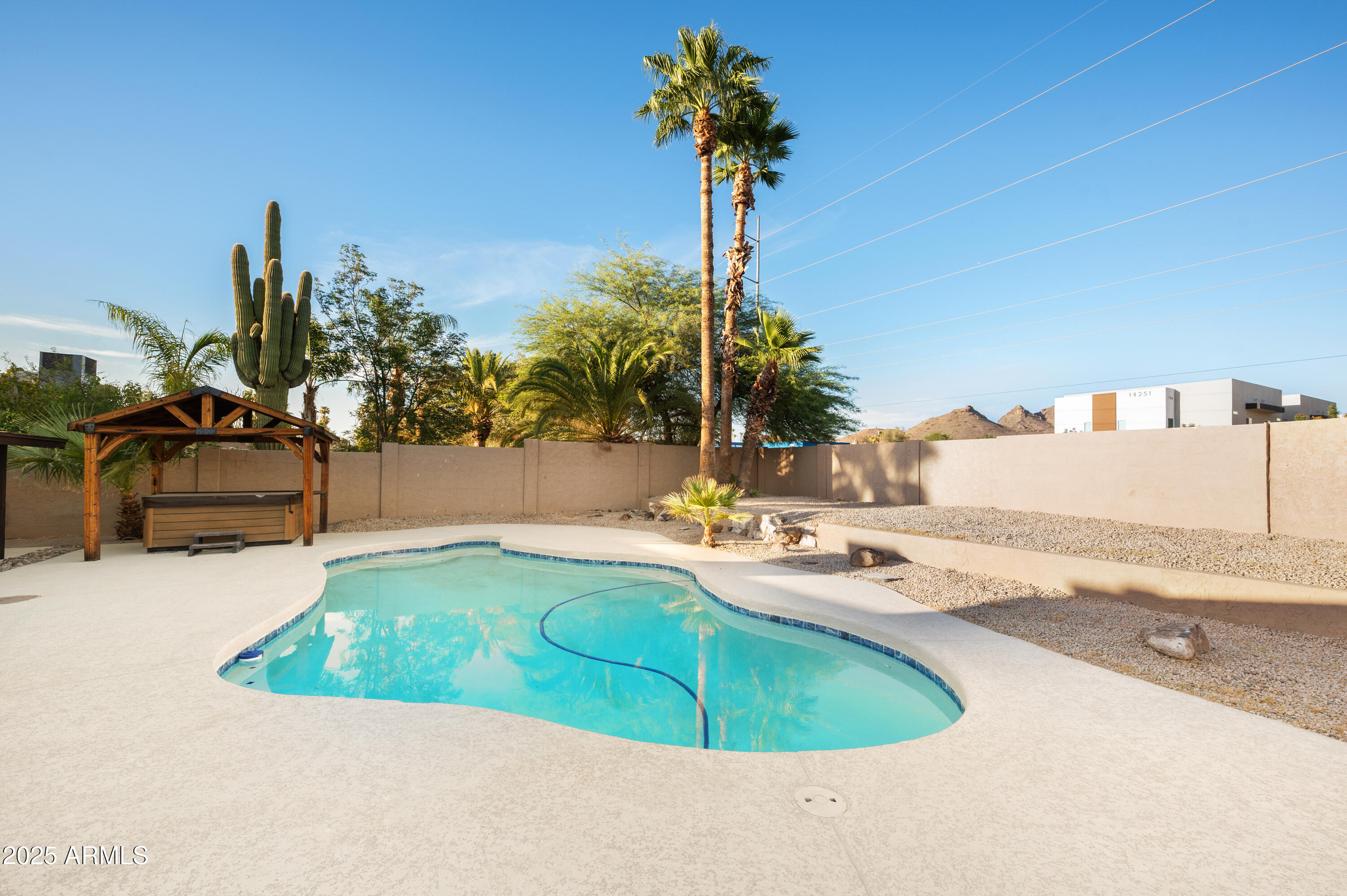 14243 N 6TH Place