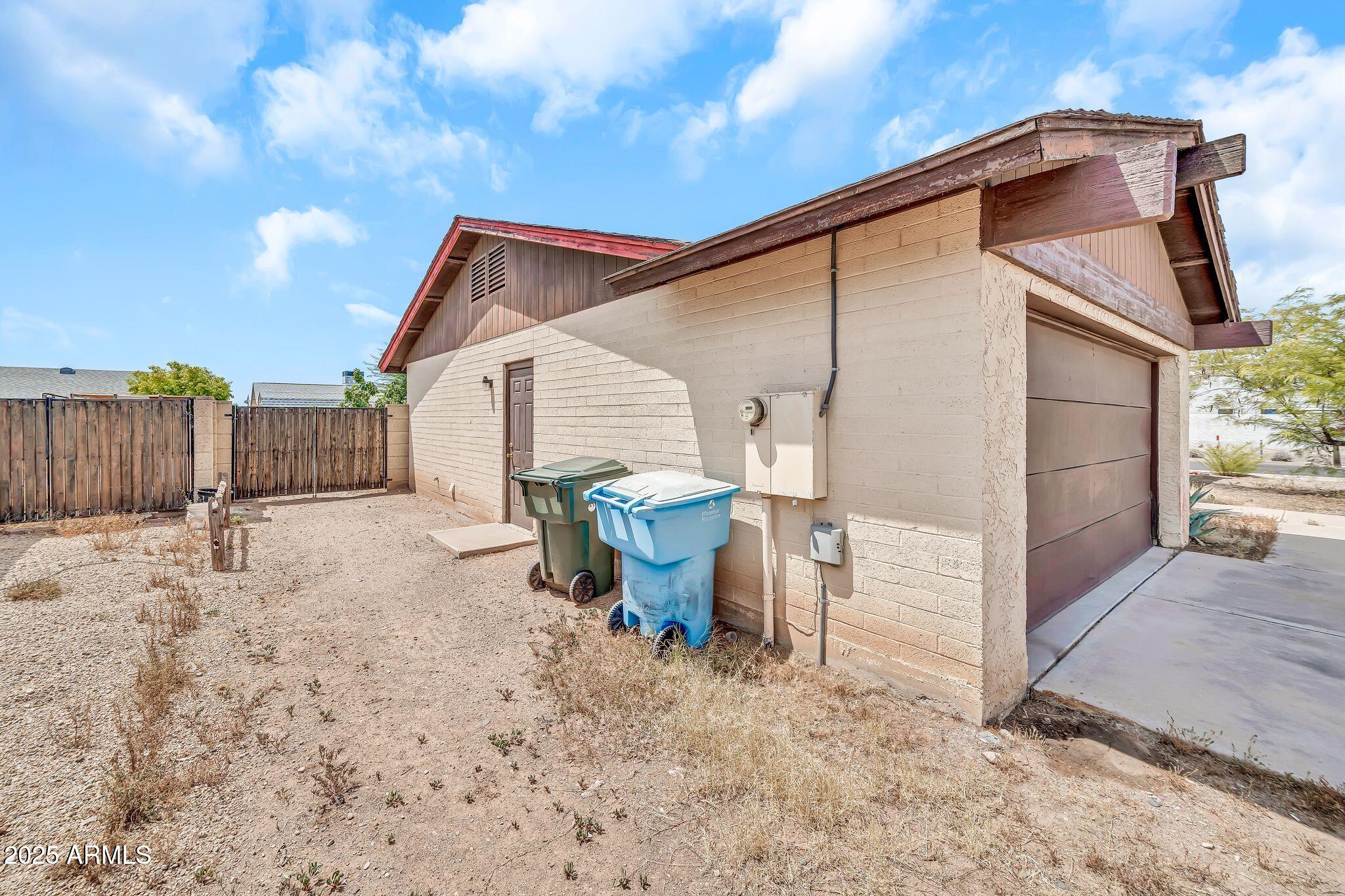 2241 W TONTO Lane