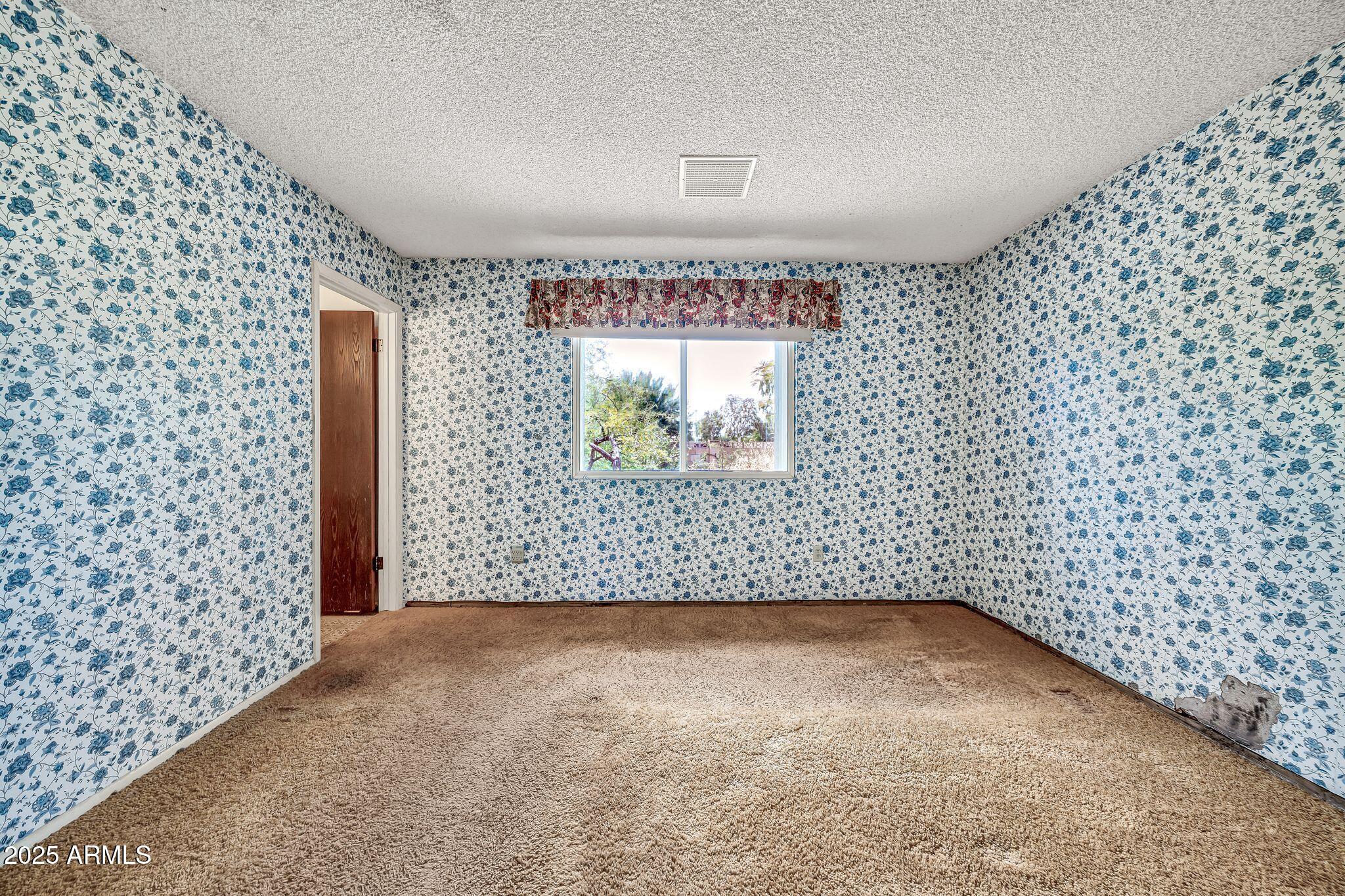 2241 W TONTO Lane