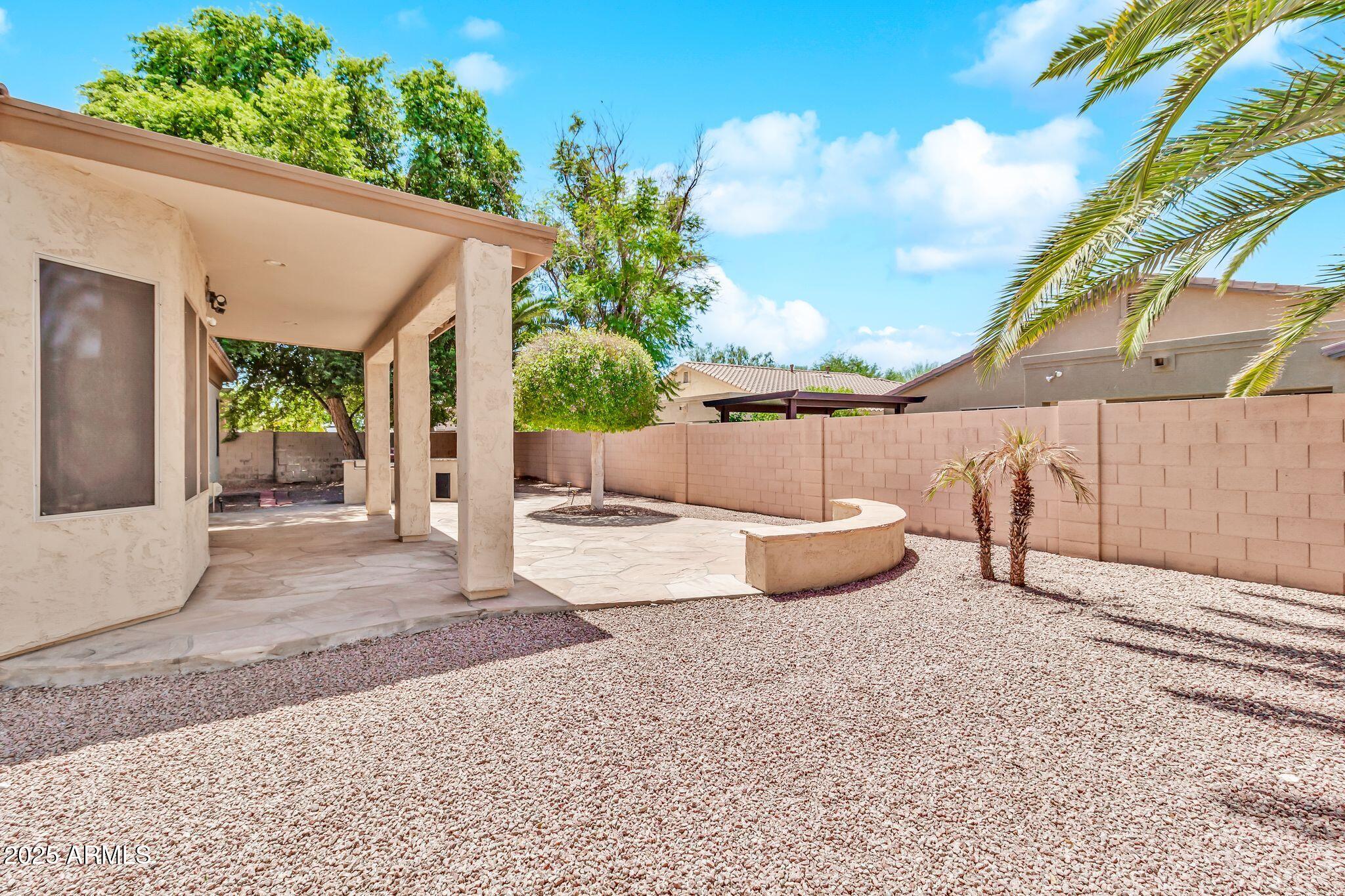 382 N ASHLEY Drive