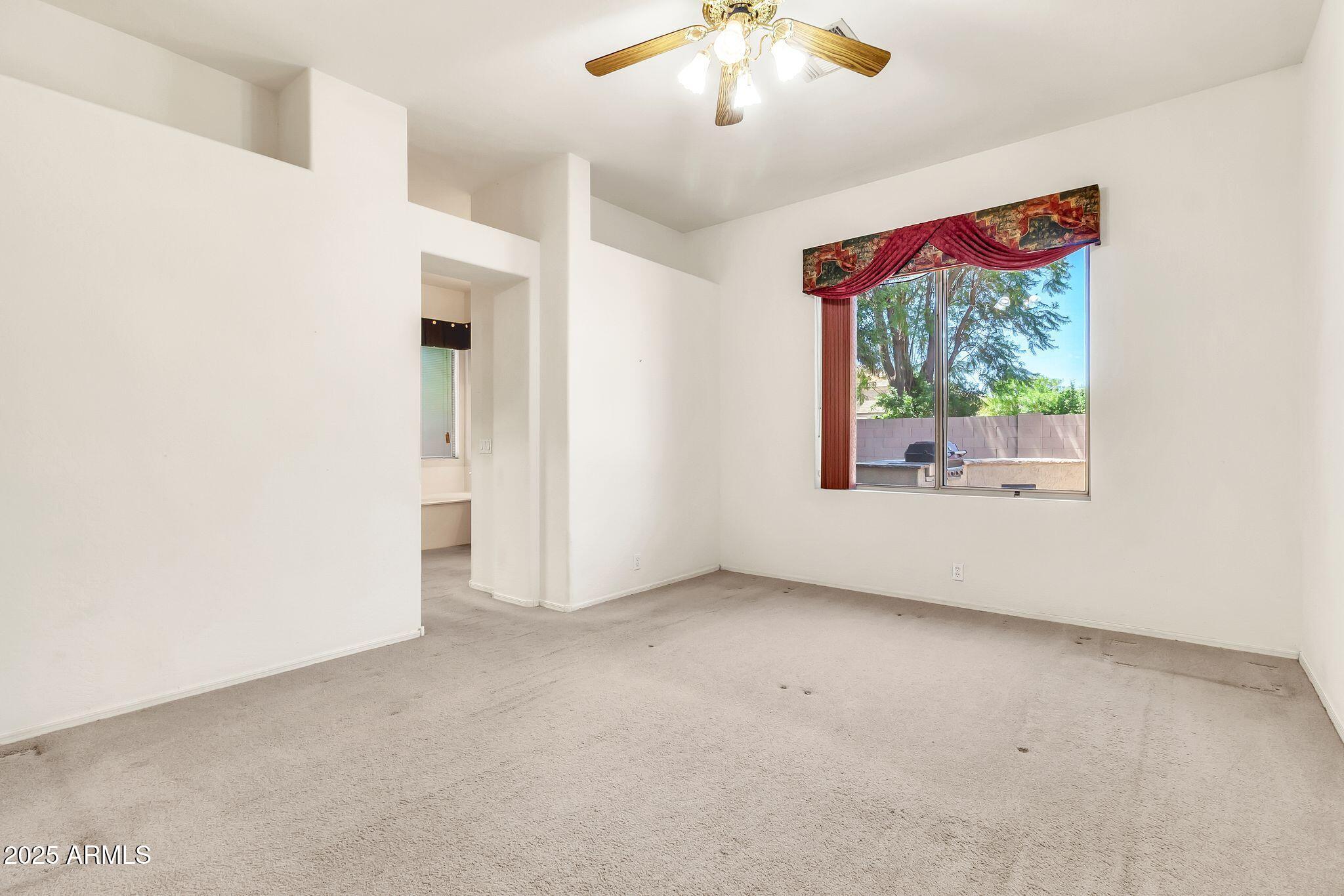 382 N ASHLEY Drive