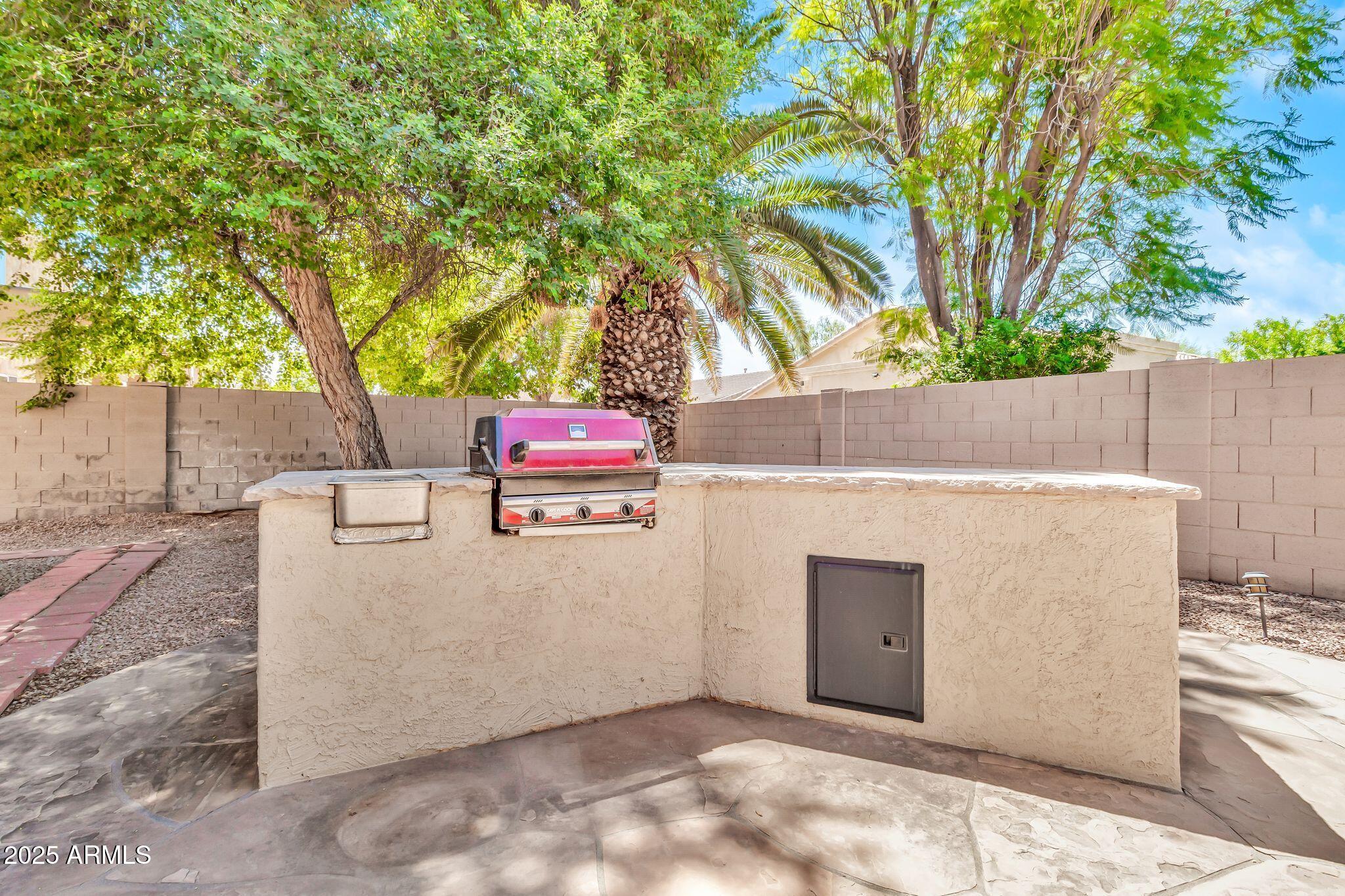 382 N ASHLEY Drive
