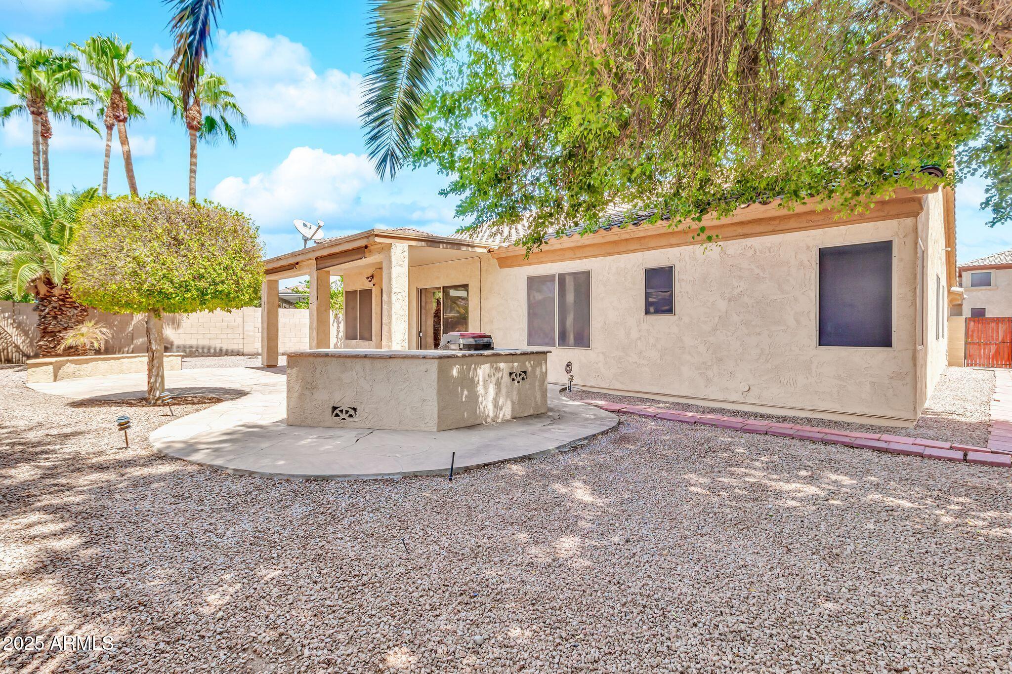 382 N ASHLEY Drive