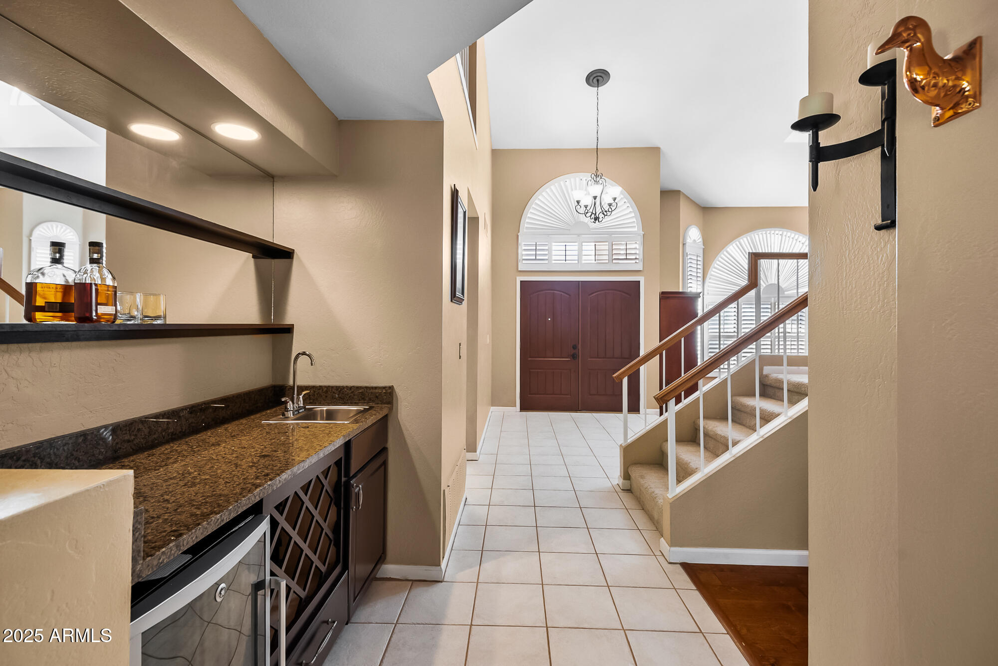 1023 E FOREST HILLS Drive